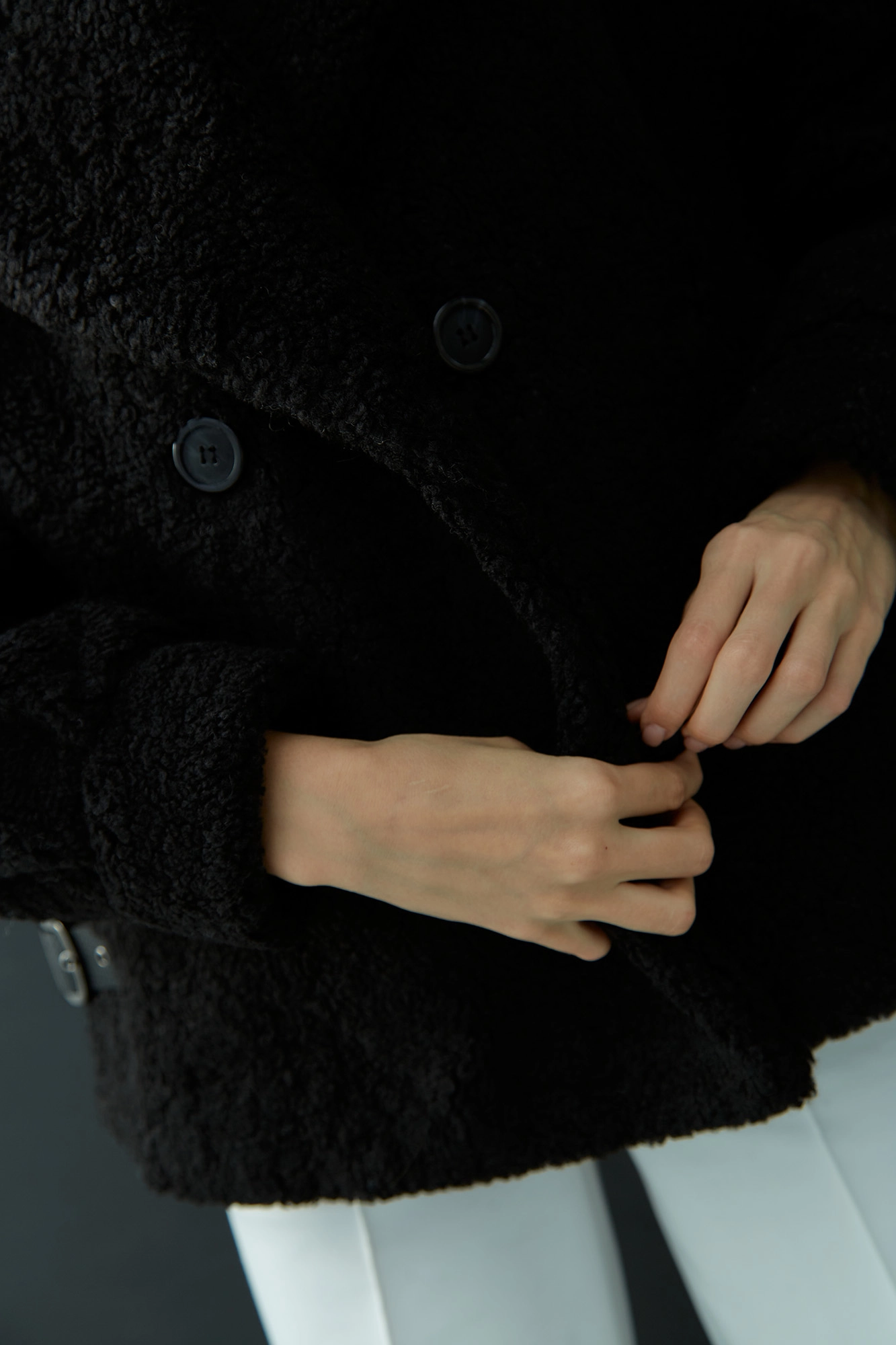 W-232-ZM-988К шуба the hills 