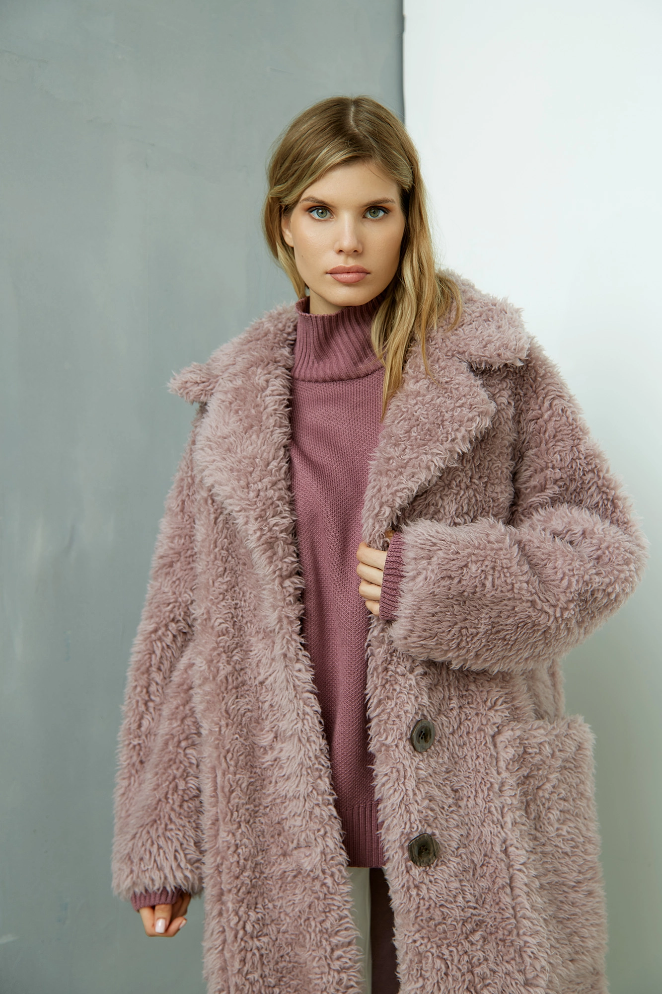 W-232-PLO-1046 шуба the hills 