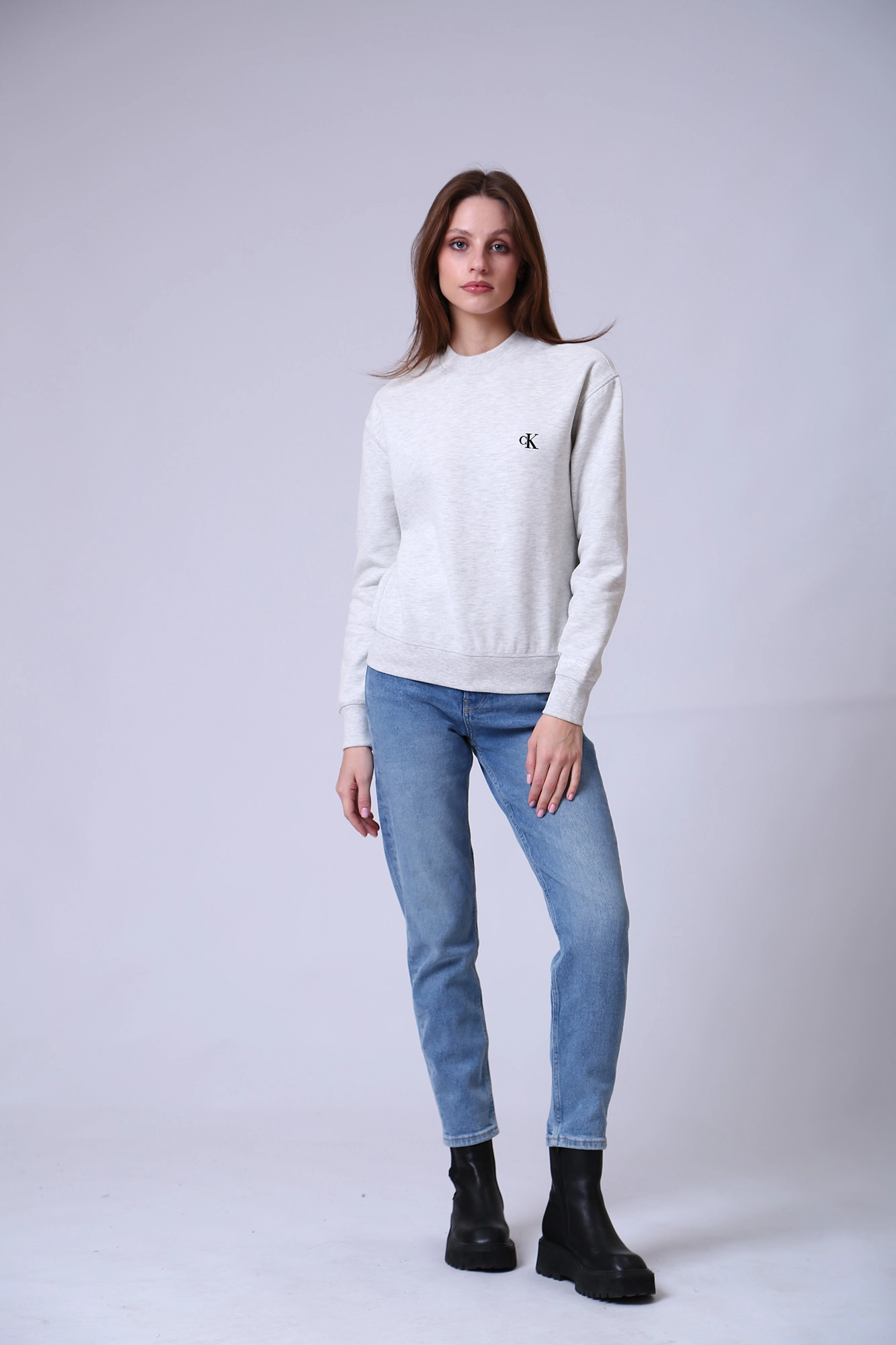 J20J212875 свитшот calvin klein jeans