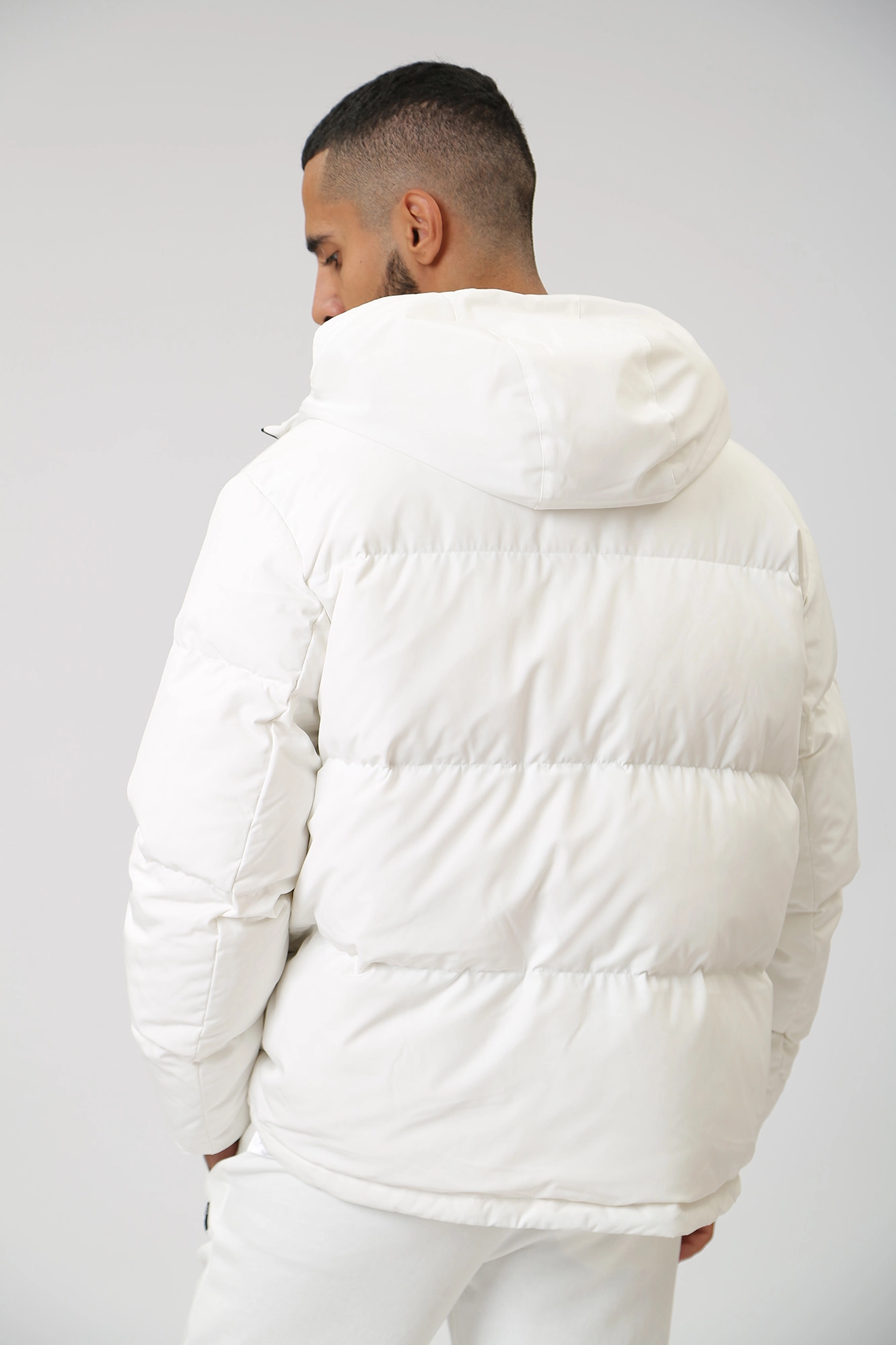 6RZB03_ZNICZ Куртка пуховая Armani Exchange Белый