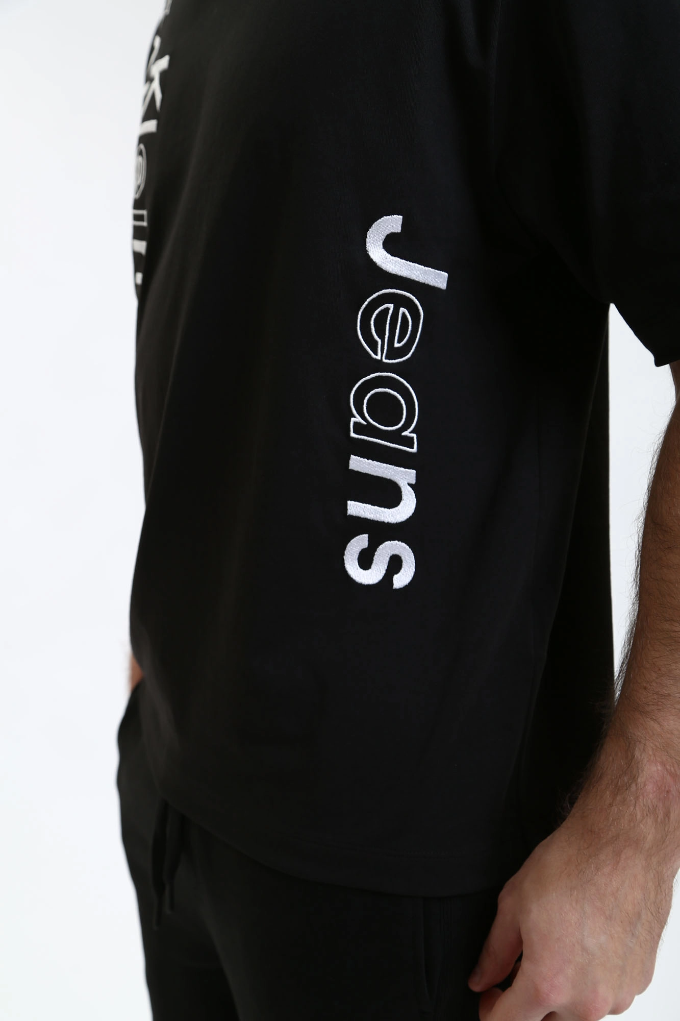 J30J325491 Футболка Calvin Klein Jeans Черный