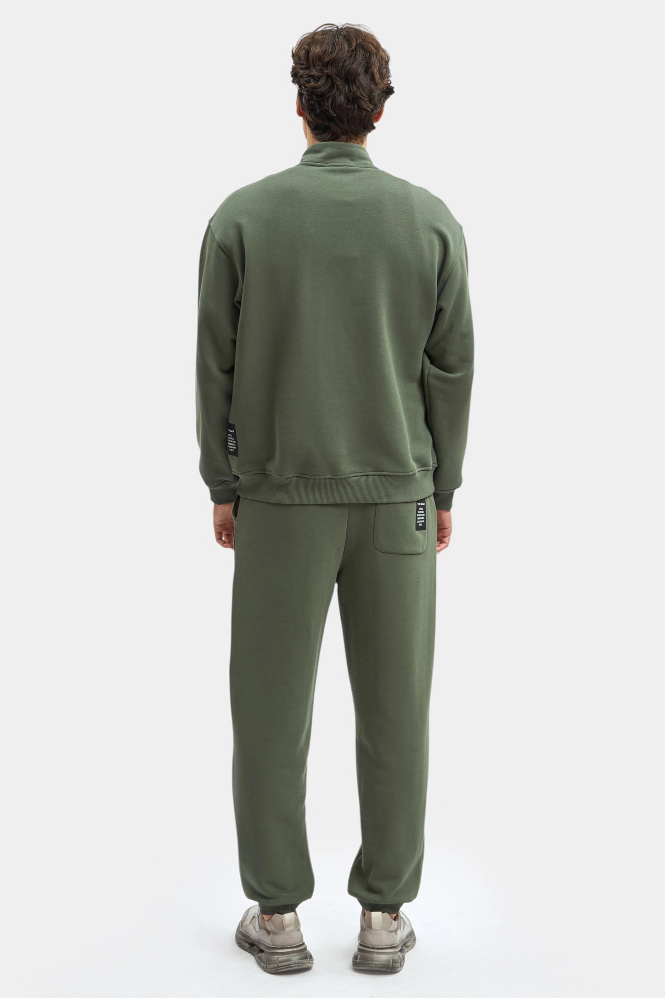 M-252-P-20-0602 Свитшот The Hills Хаки