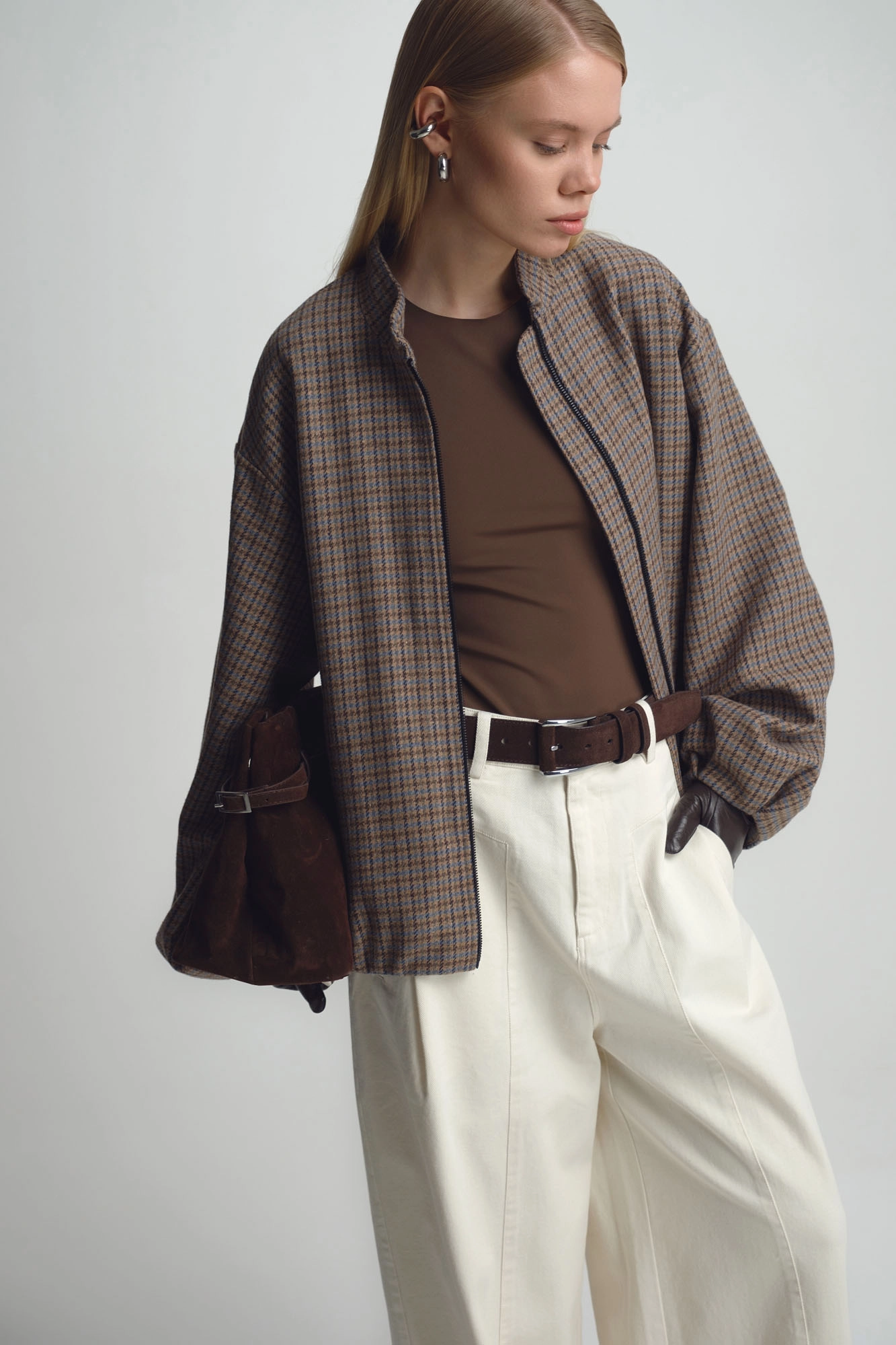 W-252-TH-56-3105 бомбер the hills 