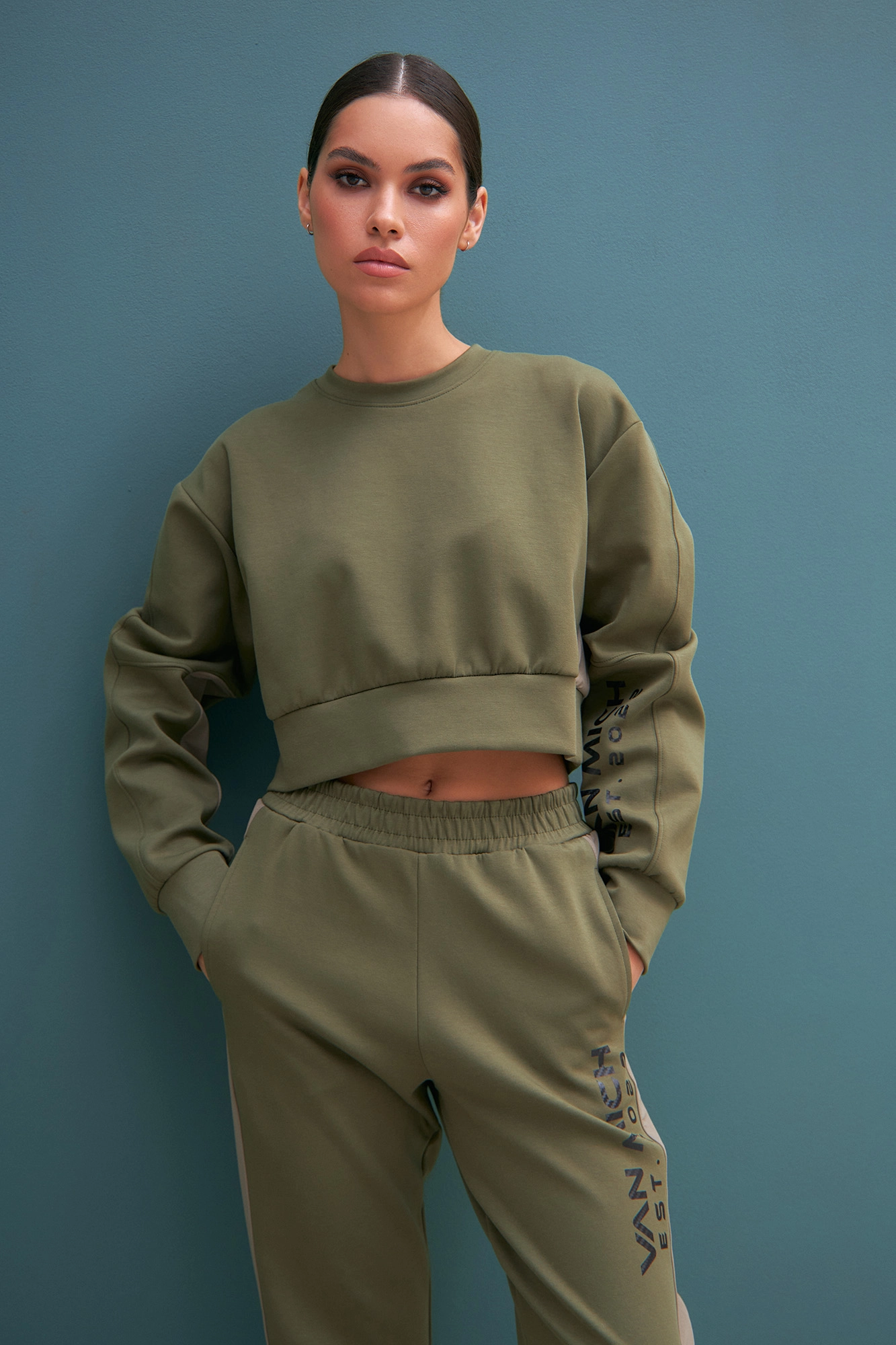 VW-232-20-122 свитшот van mich 