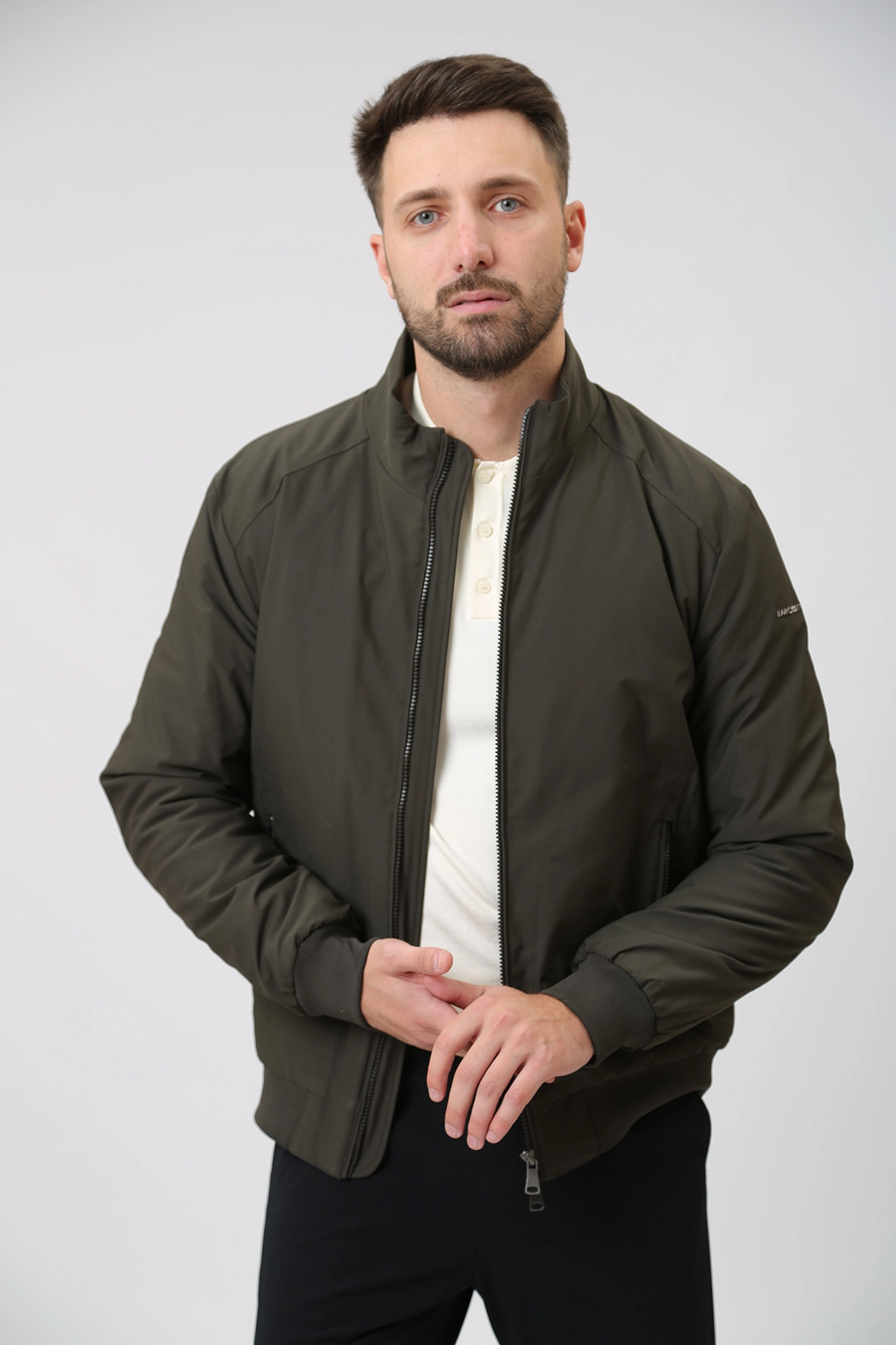 CR2859F23 Бомбер Marc Cony Хаки