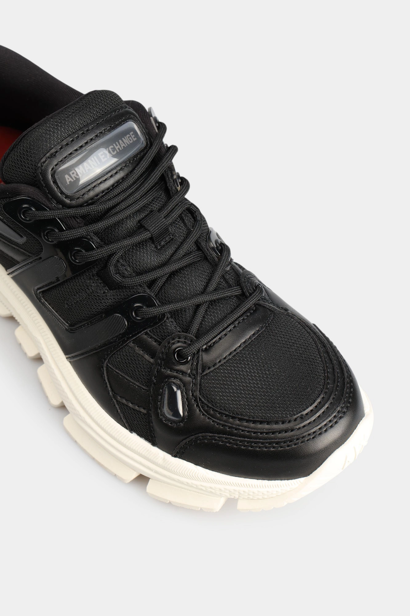 XM001678_AF19226 Кроссовки Armani Exchange Черный