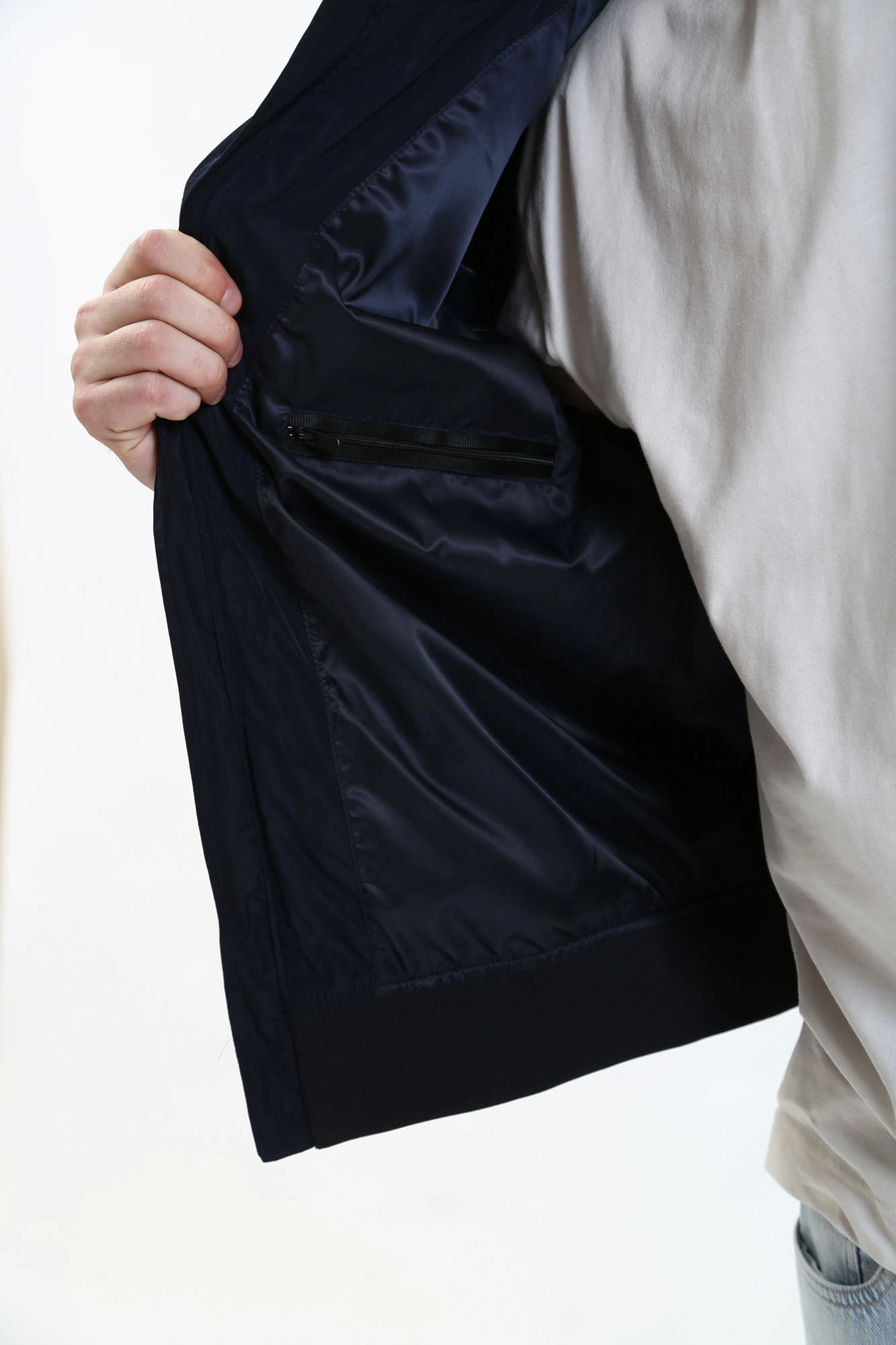 110138_80000523 Куртка кожаная Strellson Синий