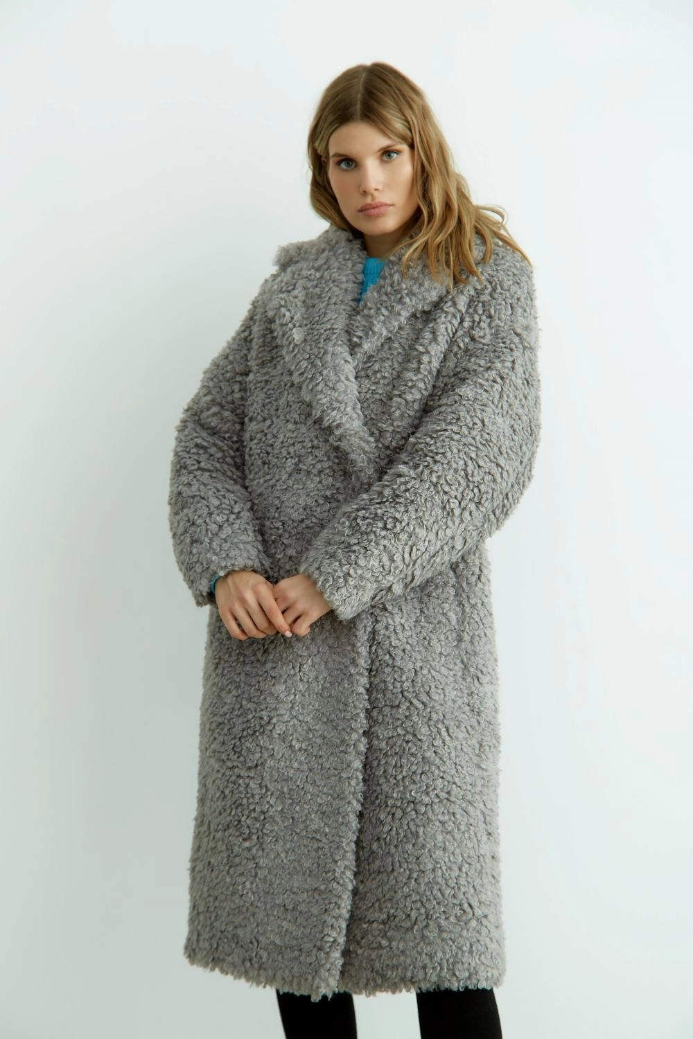 W-232-ZM-995УР шуба the hills 