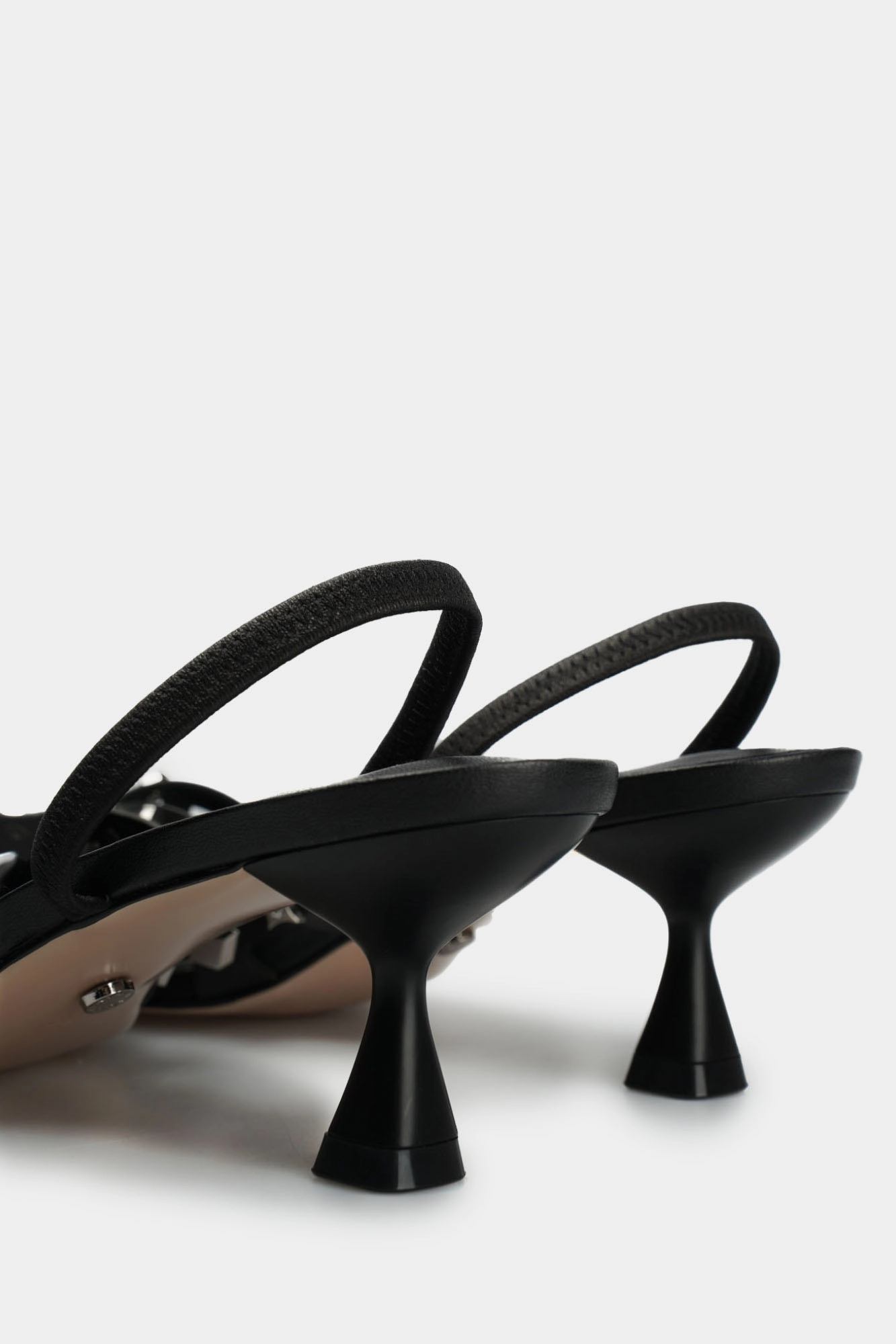 5106-320 Босоножки Marc Cony Черный