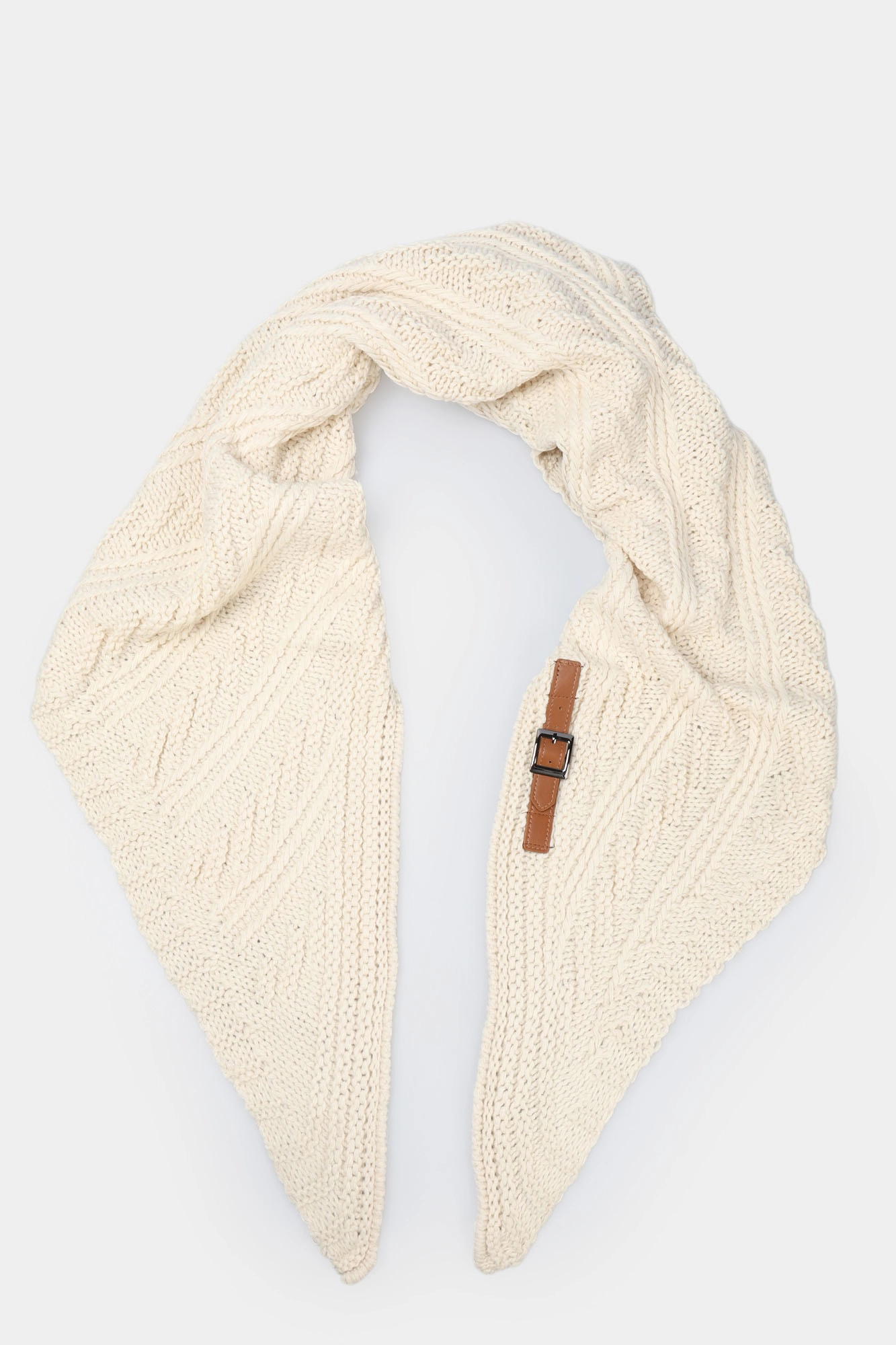 5299-039-54 Палантин Marc Cony Молочный