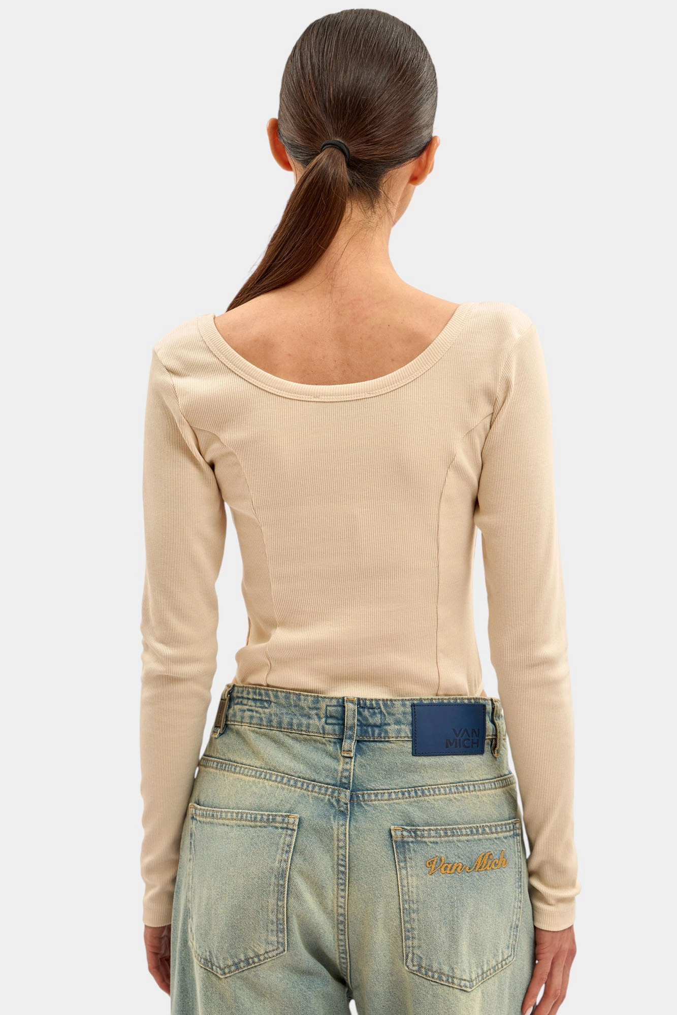 VW-FAT-20-525 боди van mich 