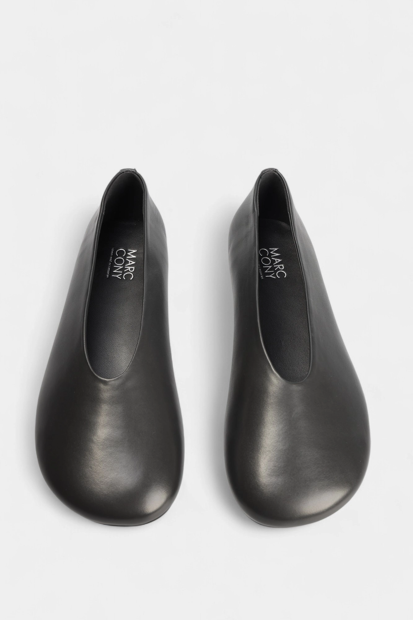 MC23211-WL Туфли лодочки Marc Cony Черный