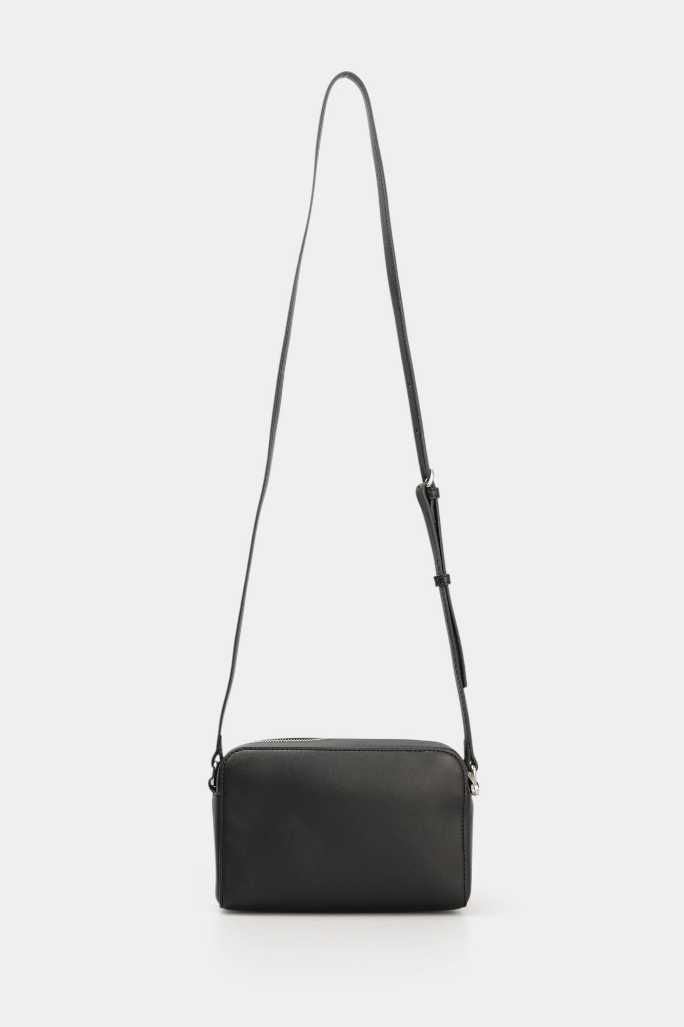 LV04K3036G Сумка Calvin Klein Jeans Черный