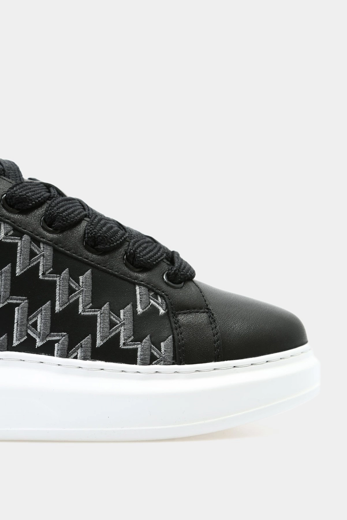 543470_855017 Кеды Karl Lagerfeld Черный