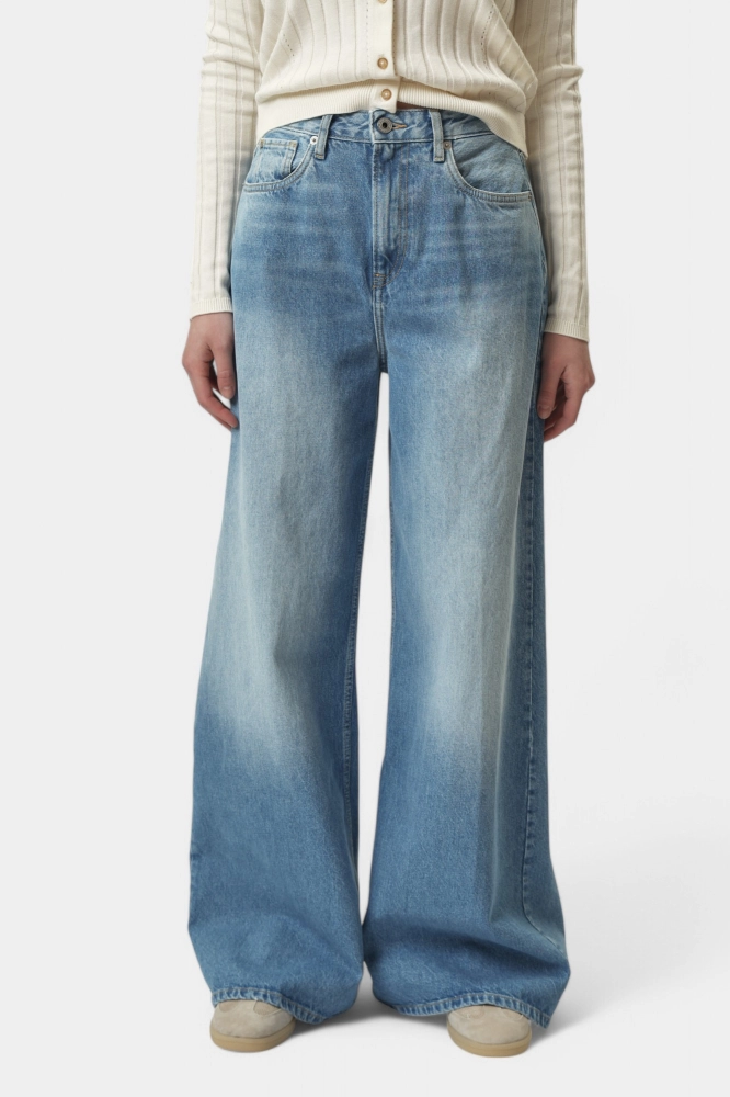 Кроссовки Armani Exchange Полиэстер Черный