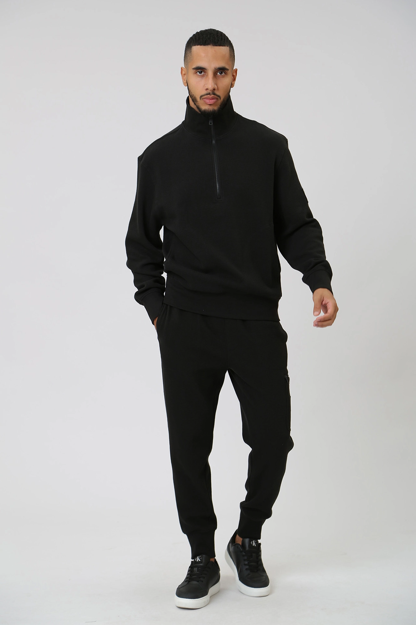 Calvin Klein Jeans J30J323510 BEH Med Online.ru