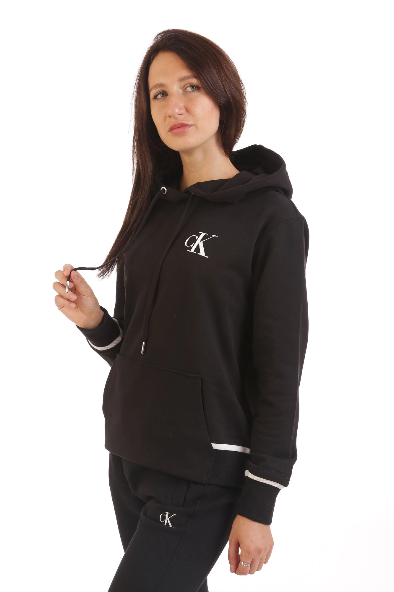 J20J214213 худи calvin klein jeans 