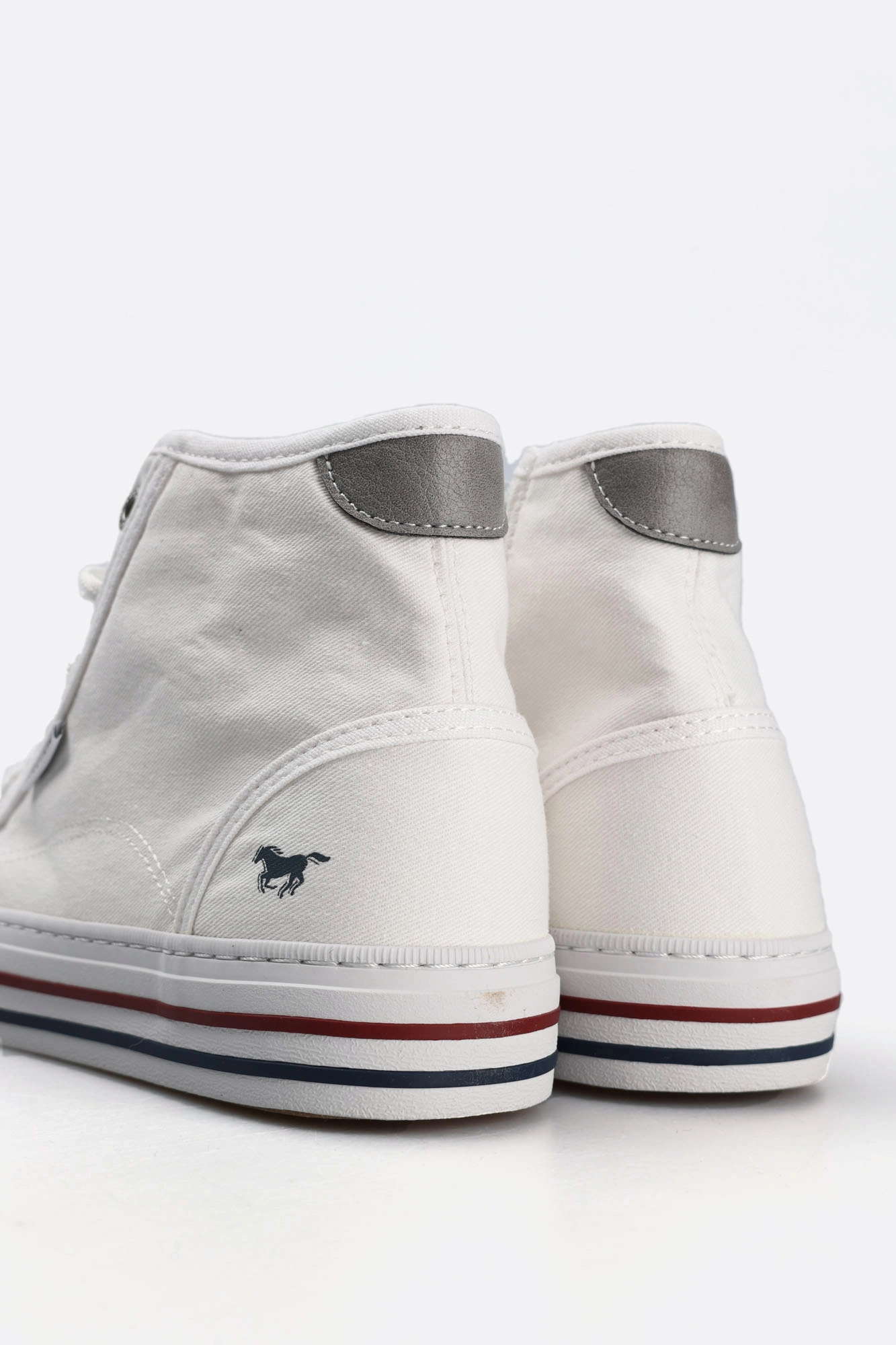 1420-504 Кеды высокие Mustang Белый