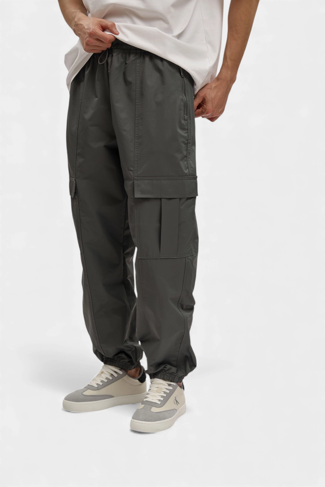 LV04RD600G Брюки Calvin Klein Jeans Серый