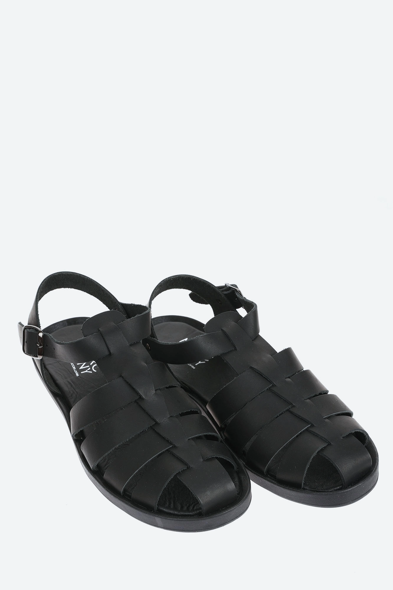 8601765 Сандалии Marc Cony Черный