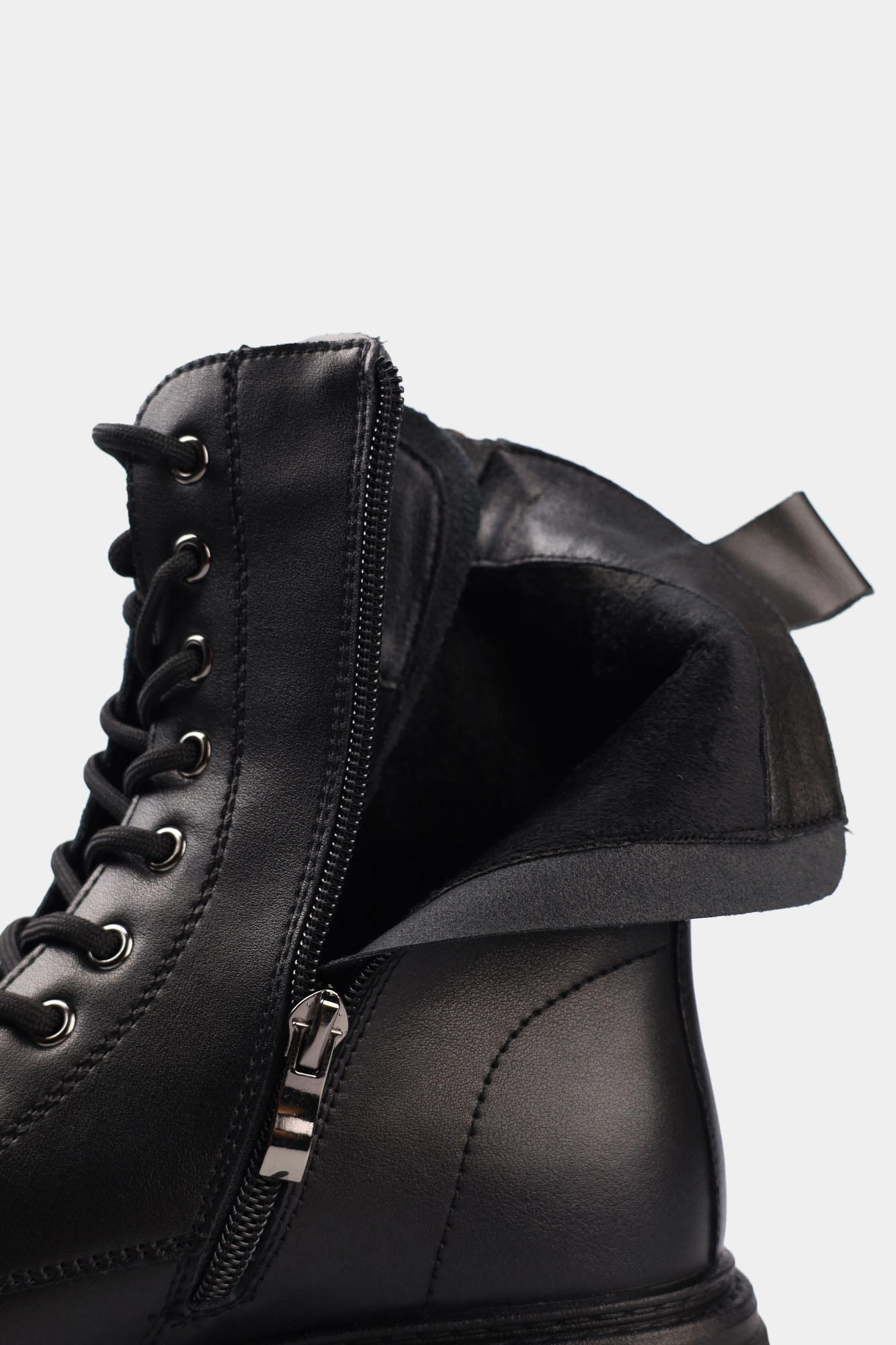 CAN53_A76 Ботинки Marc Cony Черный