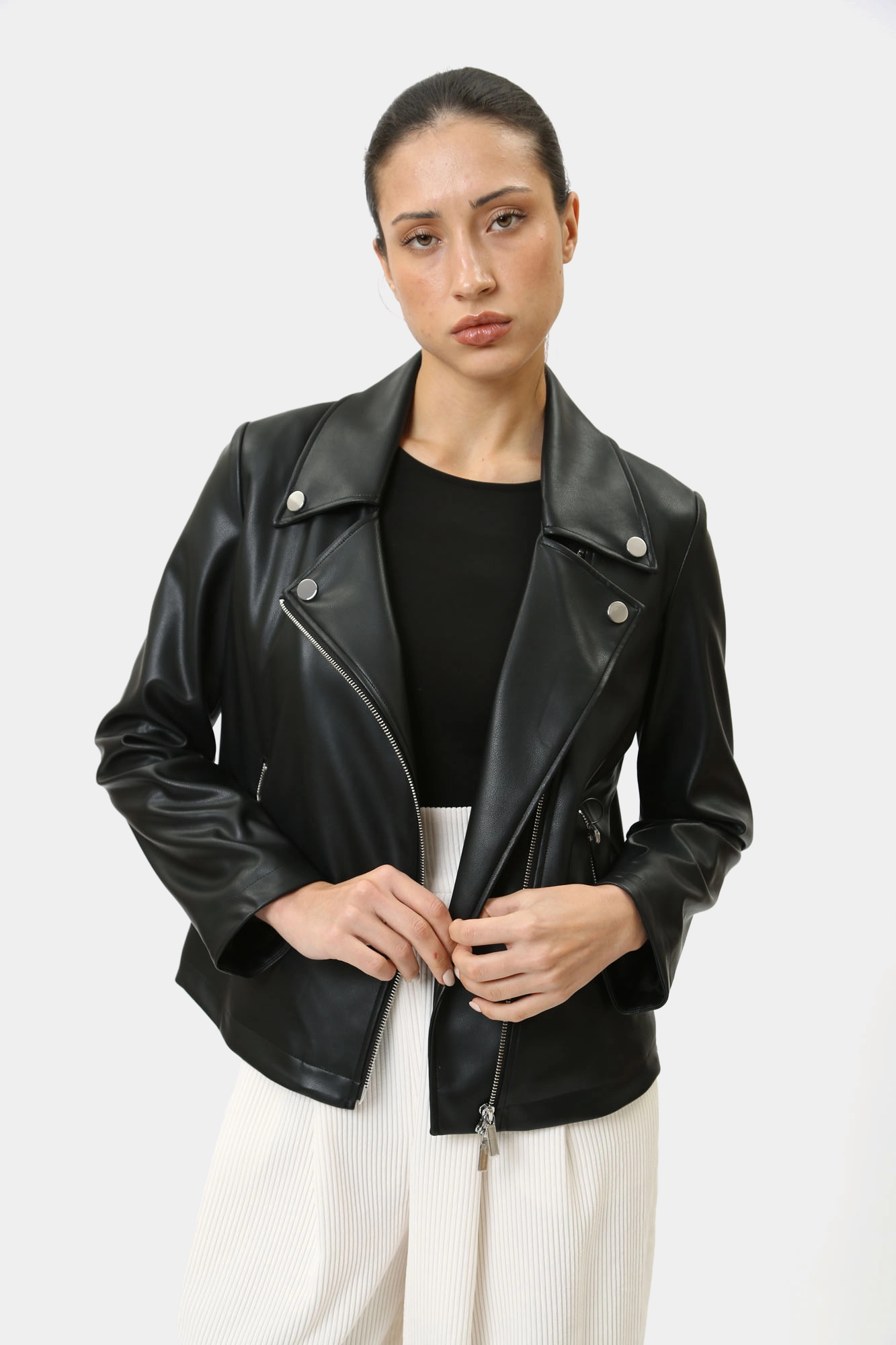 XW000004_AF10203 куртка кожаная armani exchange 