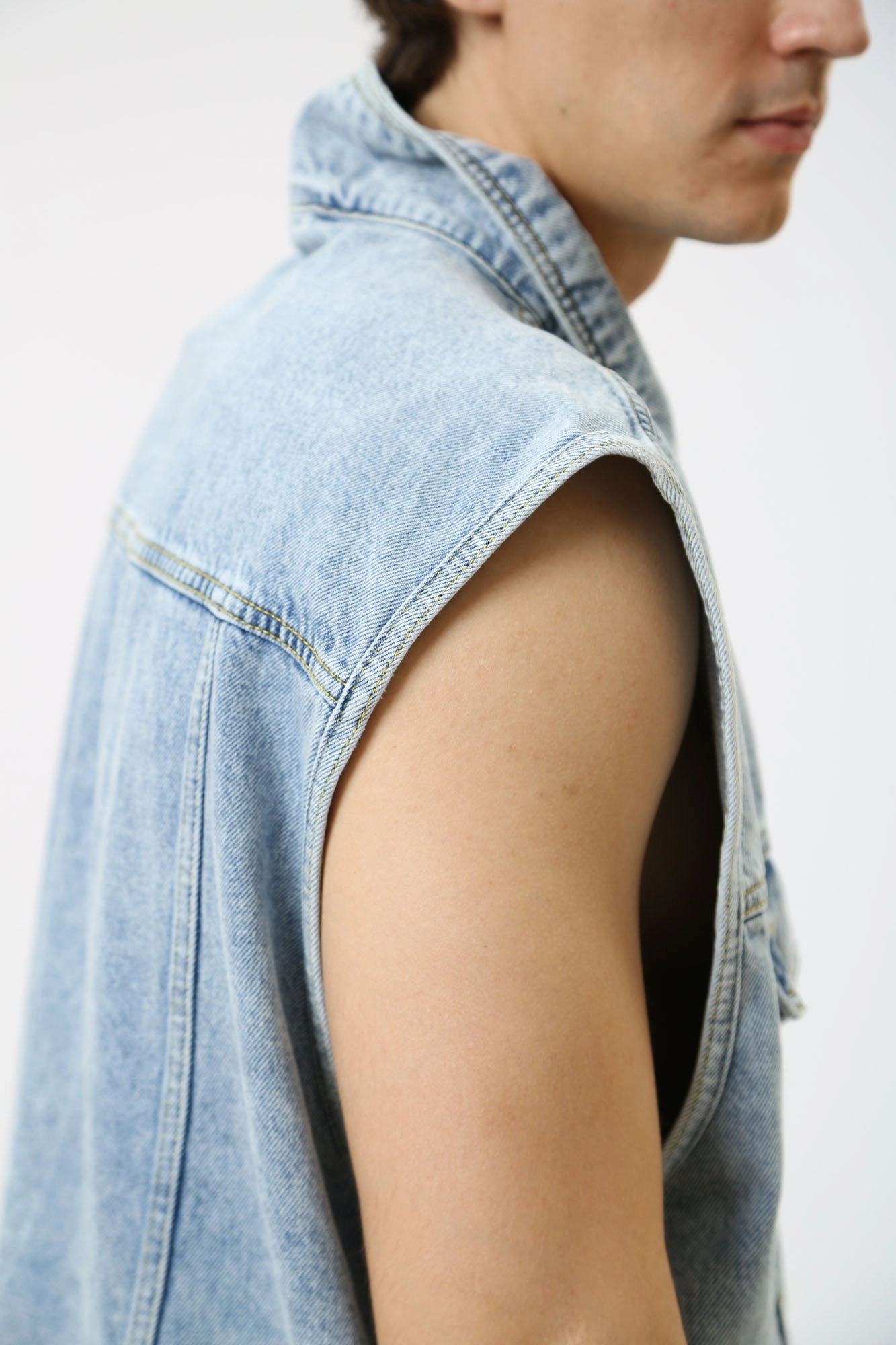 1015160 Жилет джинсовый Mustang Синий