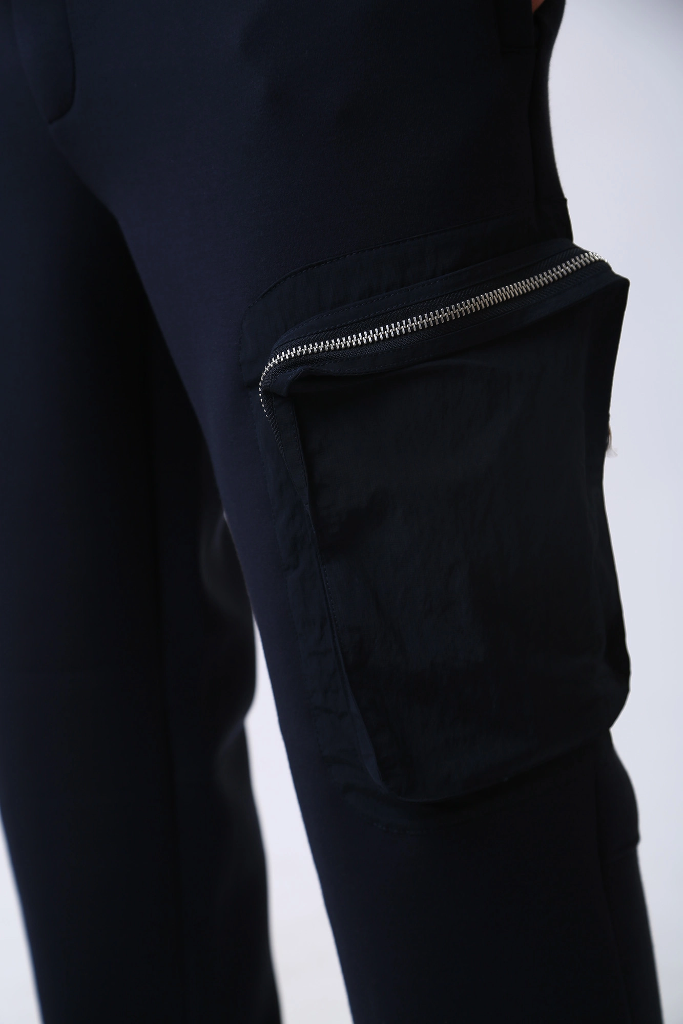 6LZPHW_ZJYBZ Брюки спортивные Armani Exchange Синий