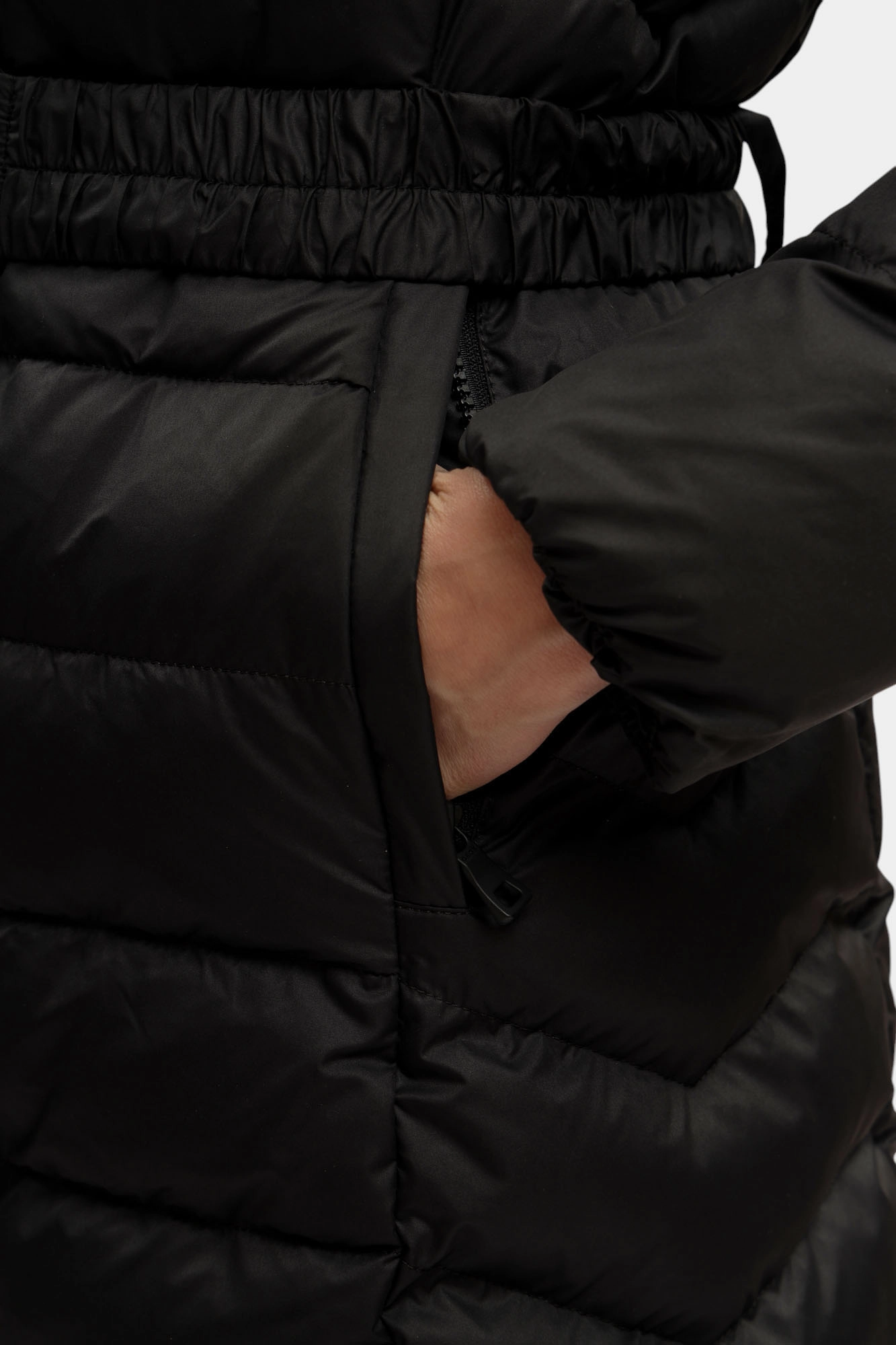 W5626FT3152F пальто утеплённое geox