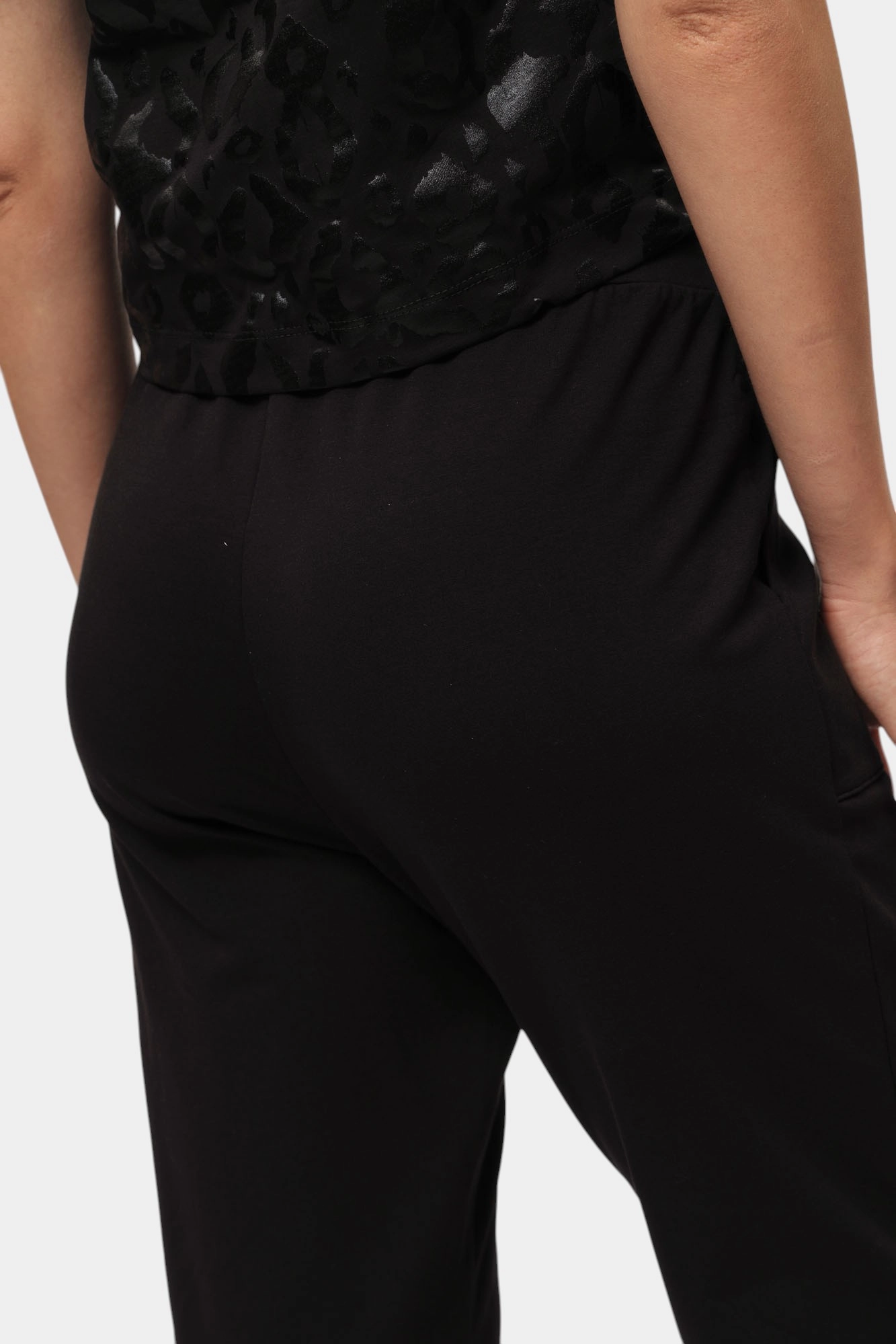 7W000480_AF13135 брюки спортивные ea7 