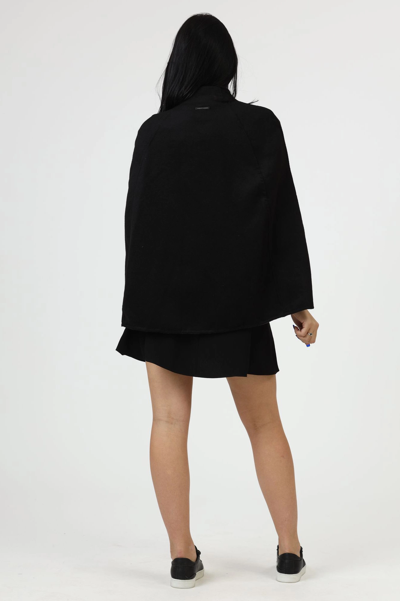6ZYK04_YNEDZ кейп armani exchange 
