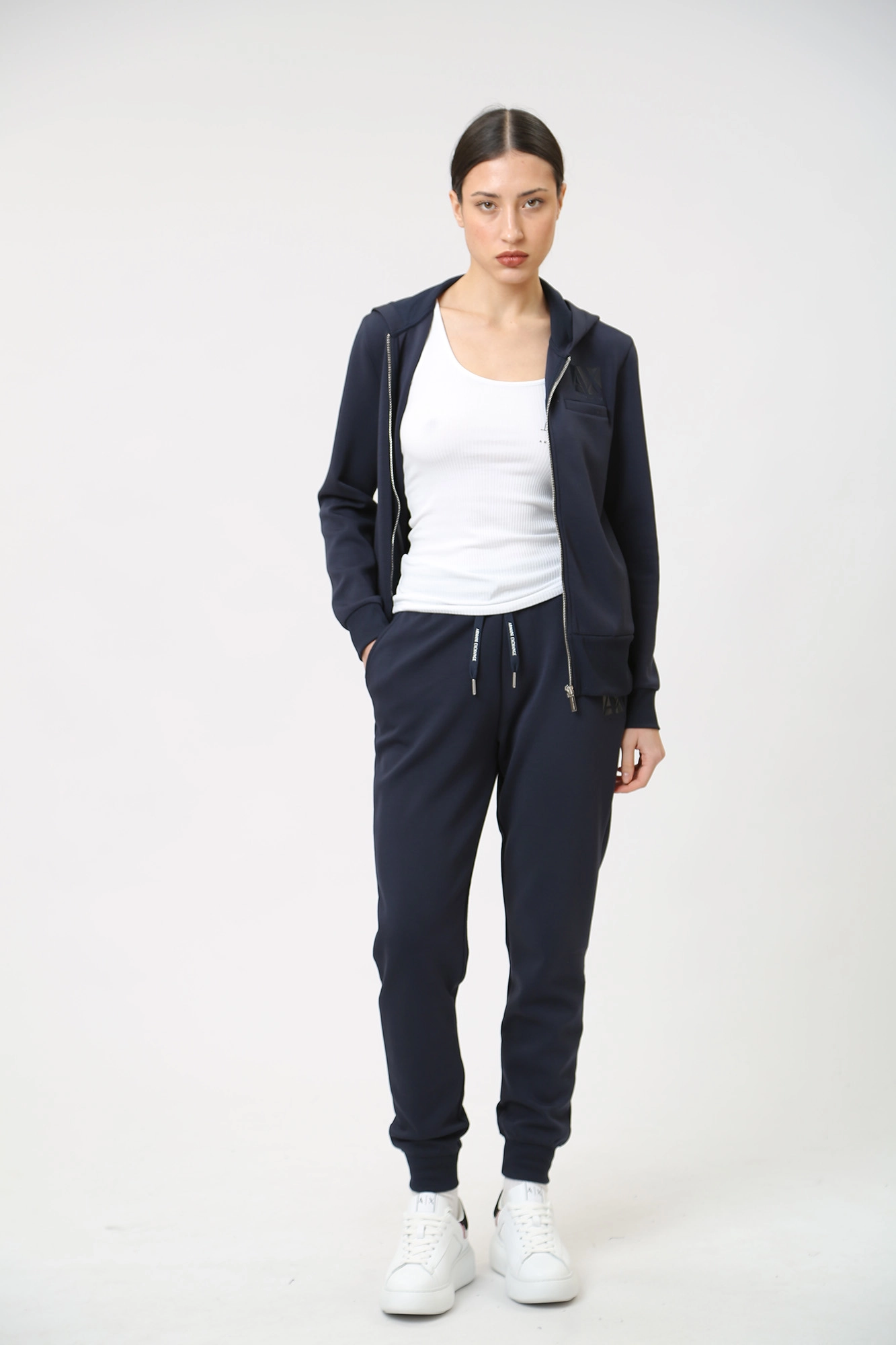 3DYP79_YJEPZ брюки спортивные armani exchange 