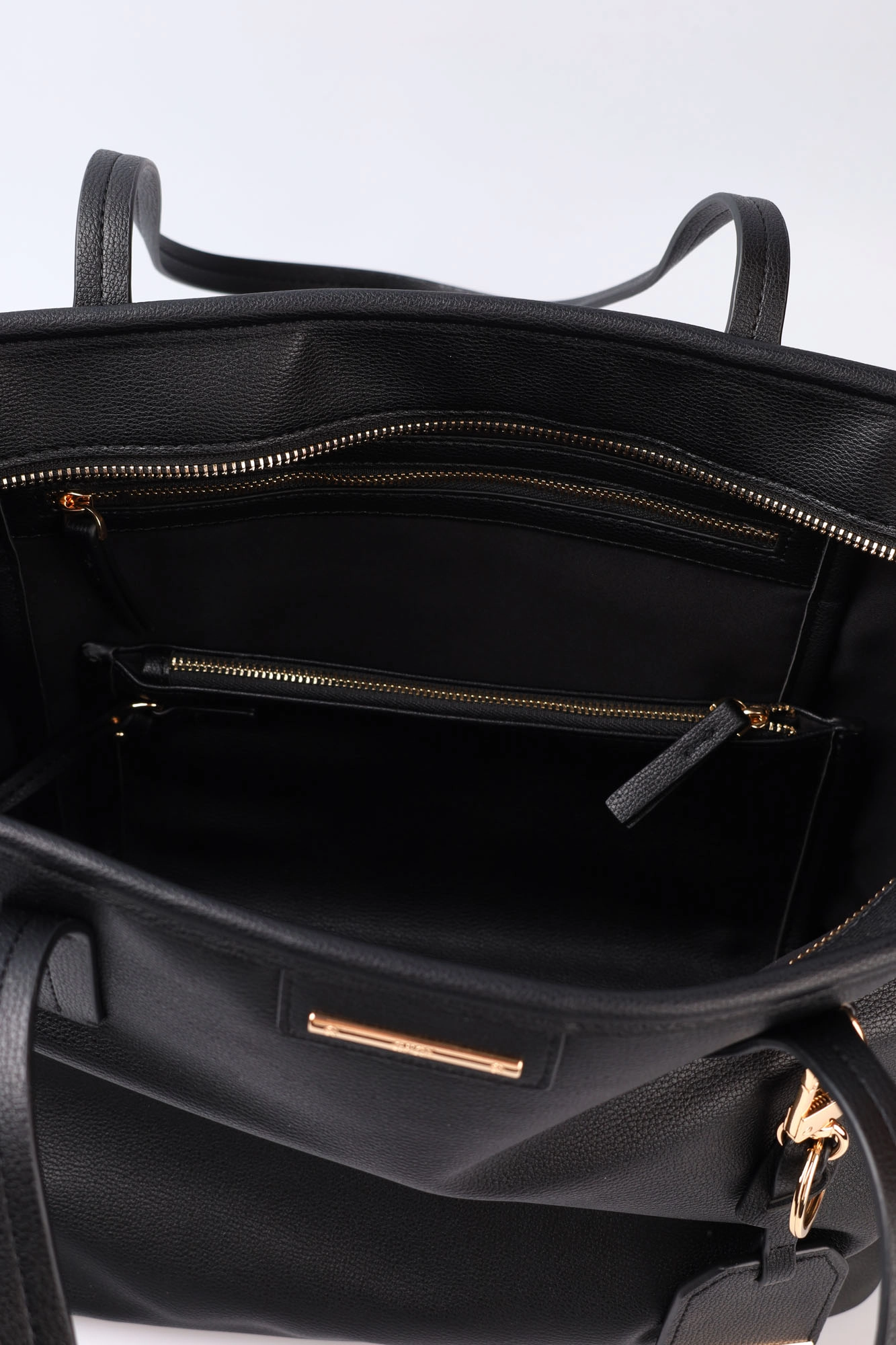 D46Z7A000BUC Сумка Geox Черный