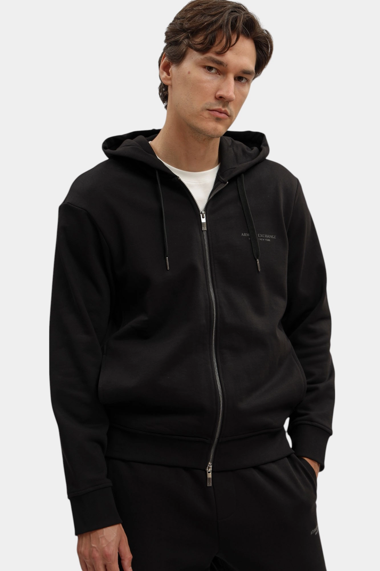 XM001293_AF20934 Толстовка с/к Armani Exchange Черный