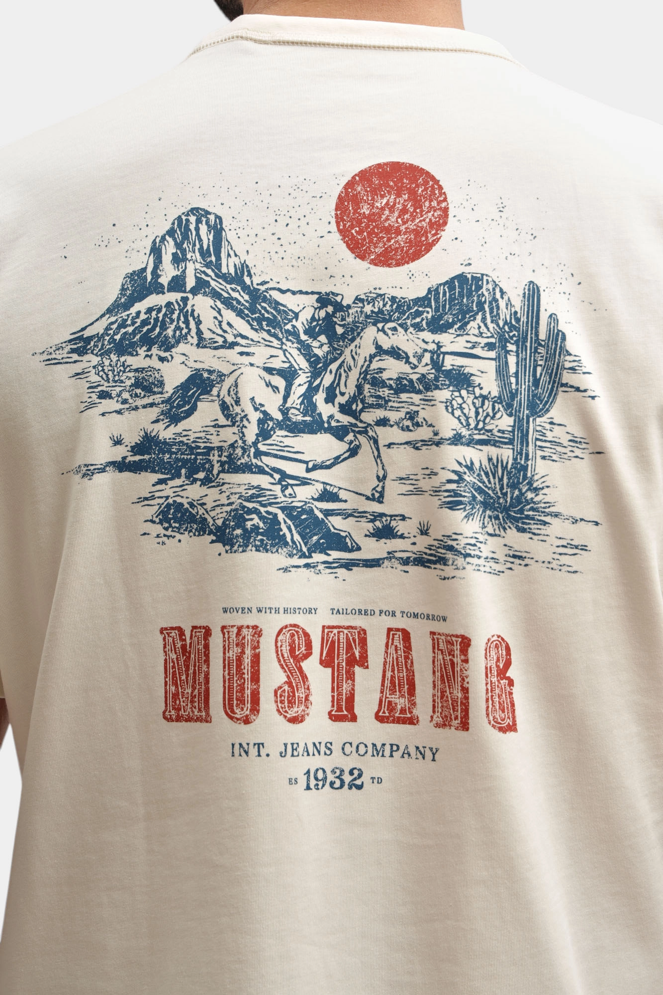 1017389 Футболка Mustang Белый