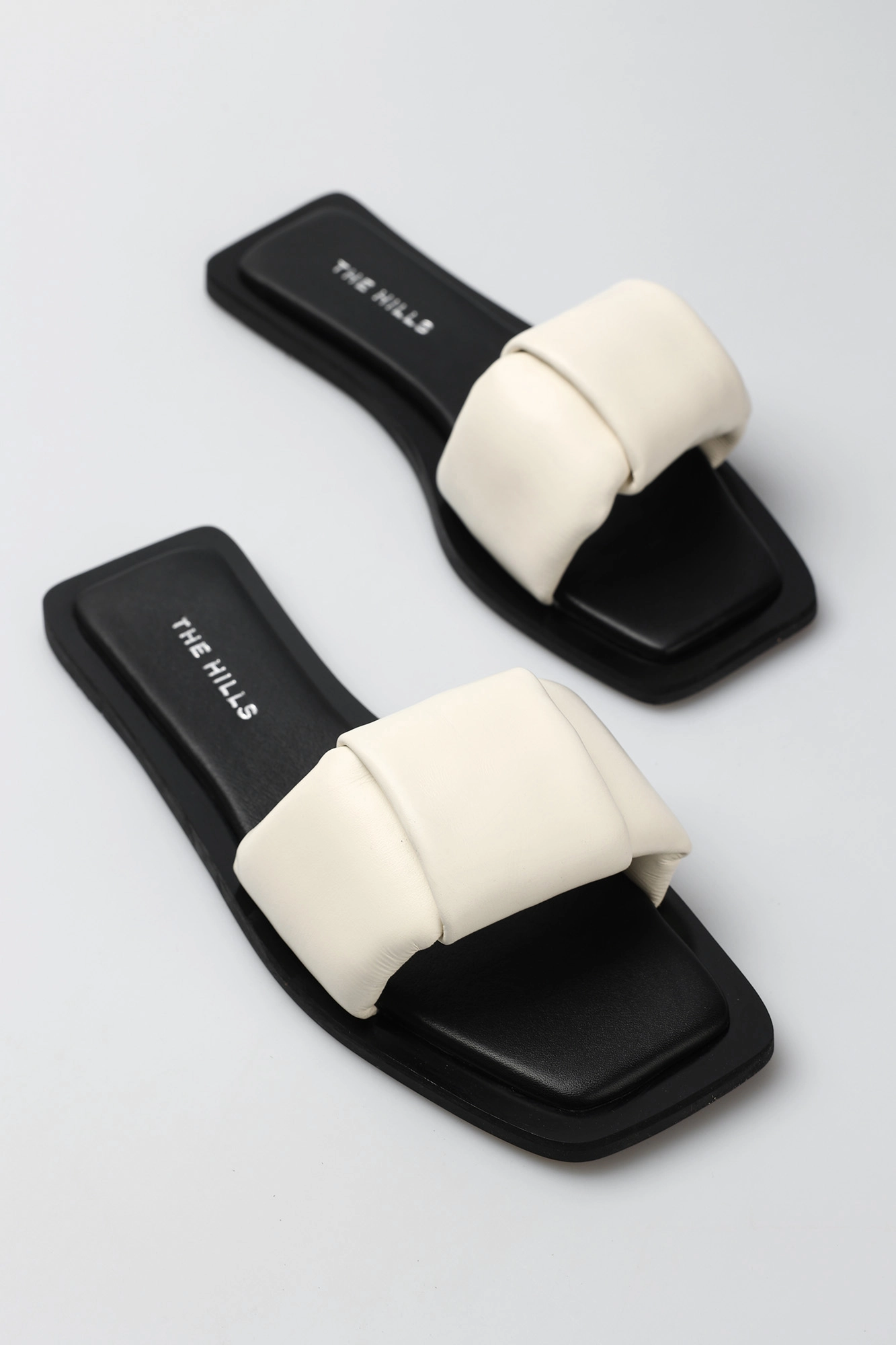 22-2221-21 Сабо The Hills Белый