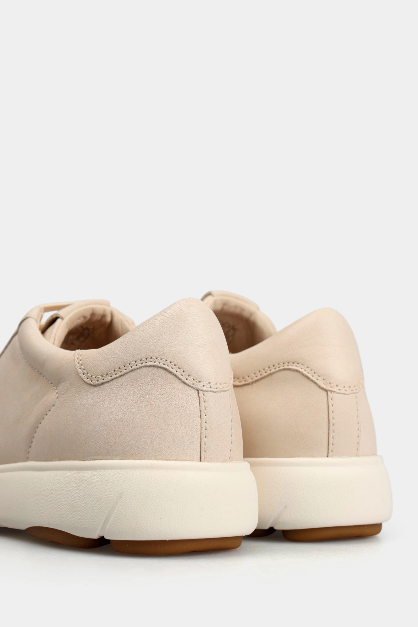 D653TB000T5 Кроссовки Geox Бежевый