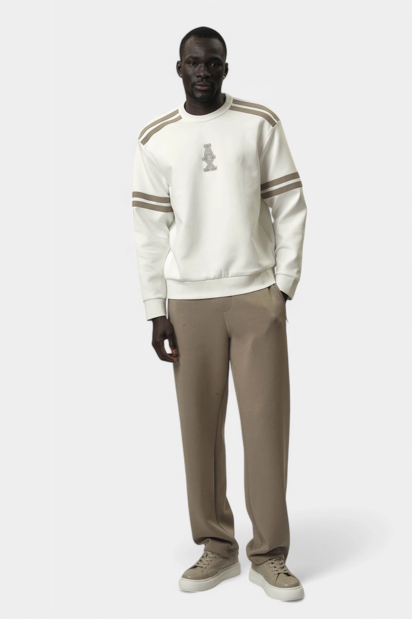 XM000481_AF10818 Свитшот Armani Exchange Белый