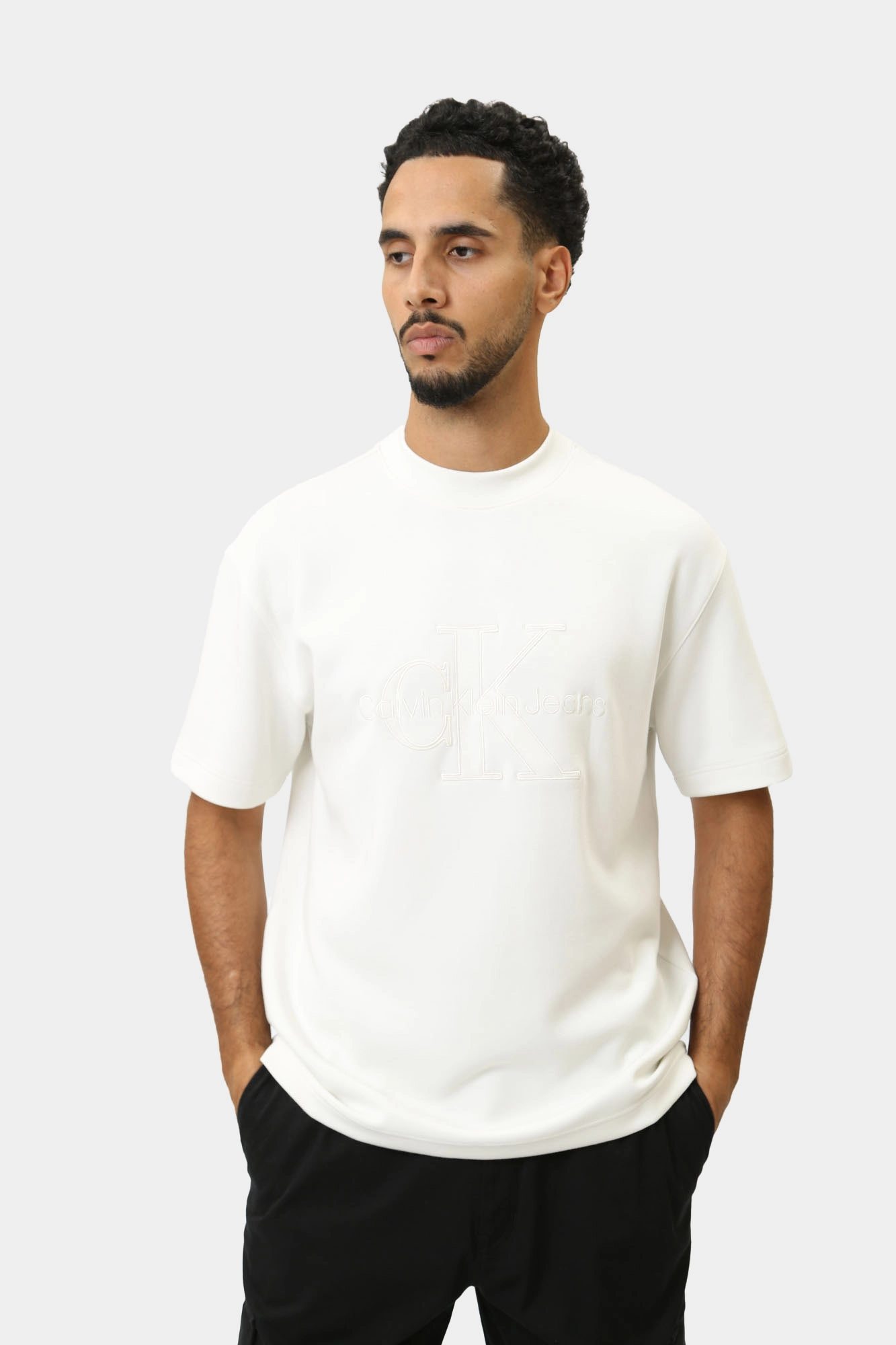 J30J326057 Футболка Calvin Klein Jeans Белый