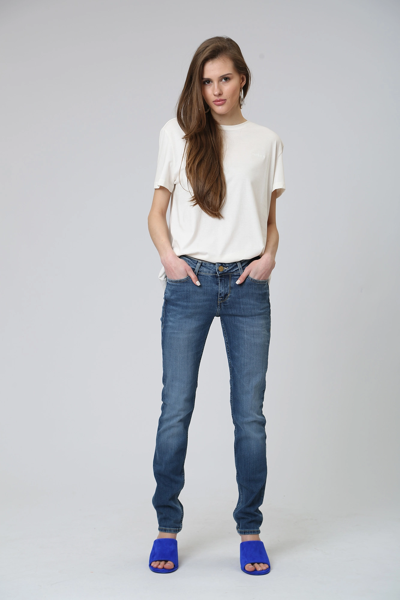 0586-5039 джинсы jasmin slim mustang 