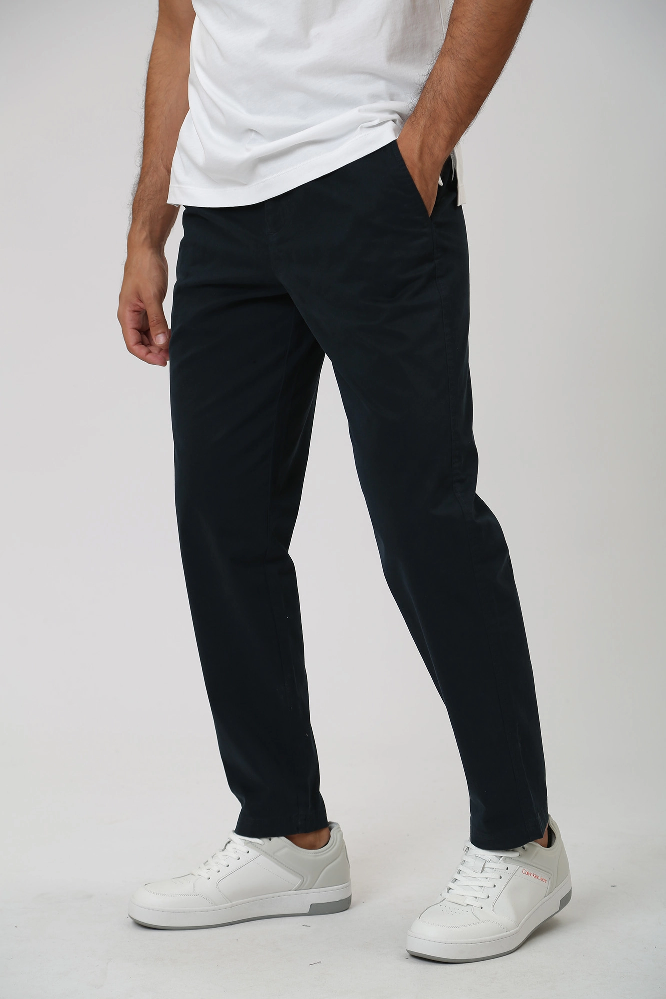 Chinos armani deals