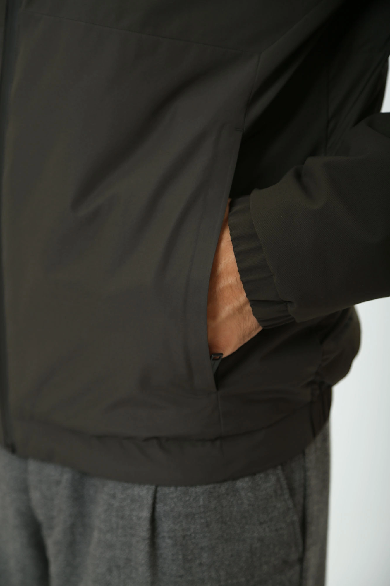 30040813_10017938 Ветровка Strellson Хаки