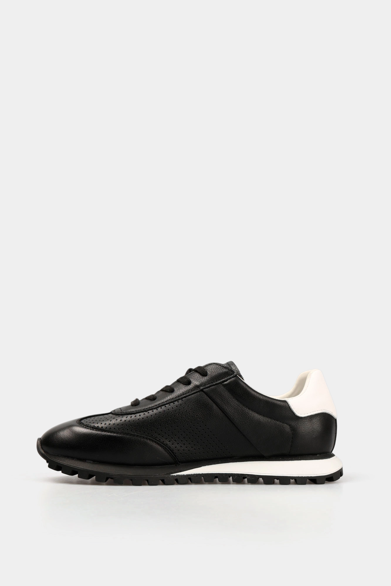 MC23682-WB Кроссовки Marc Cony Черный