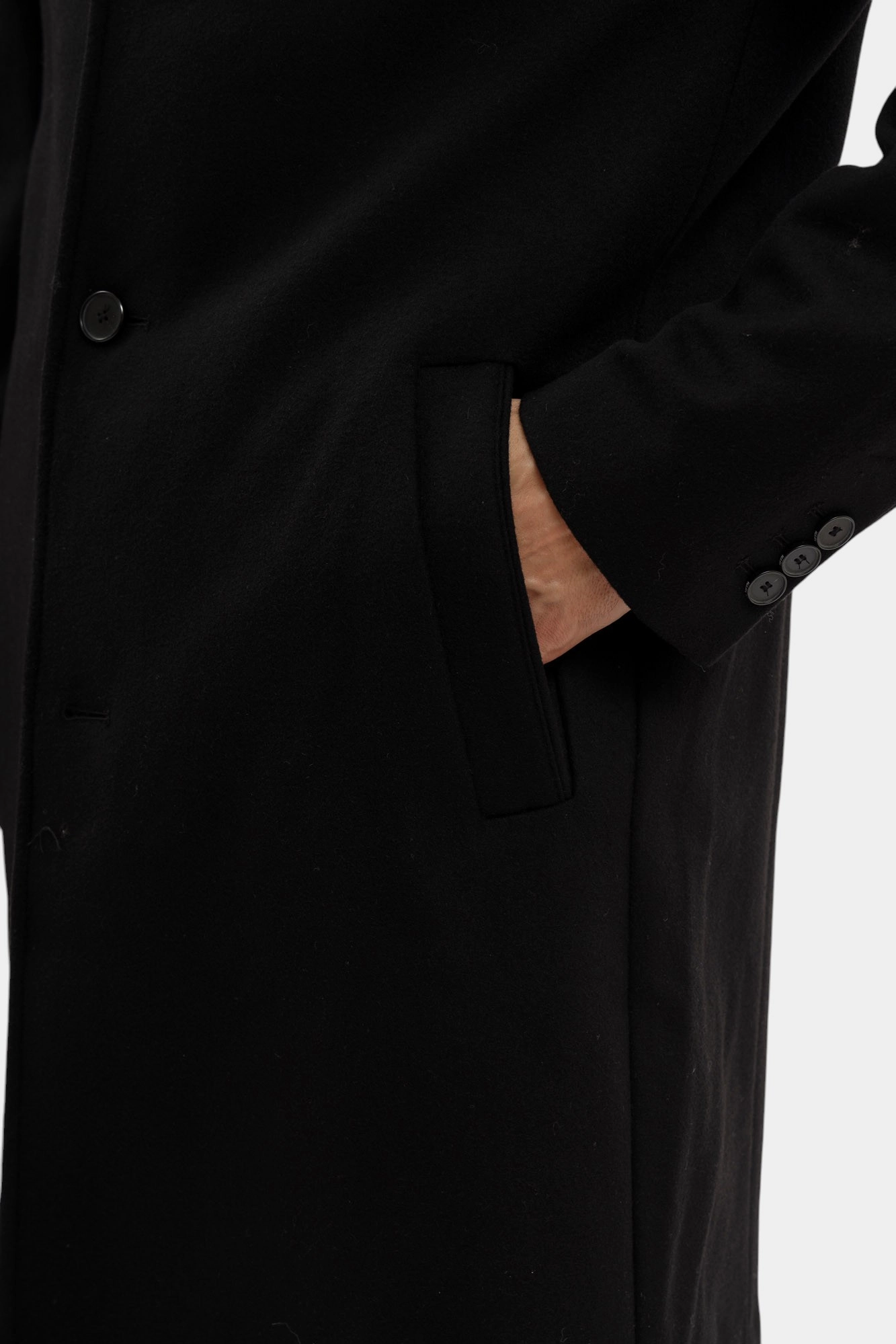 553799_455010 Пальто Karl Lagerfeld Черный