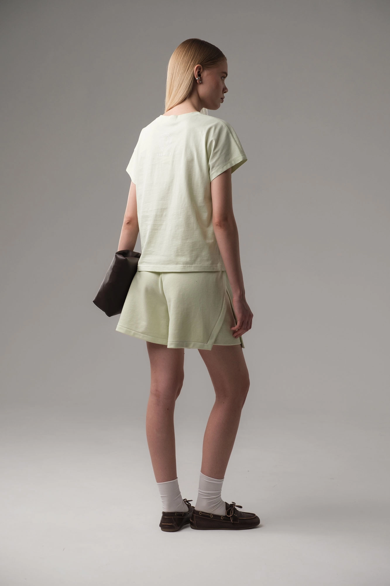 W-251-THT-22-0168 футболка the hills 