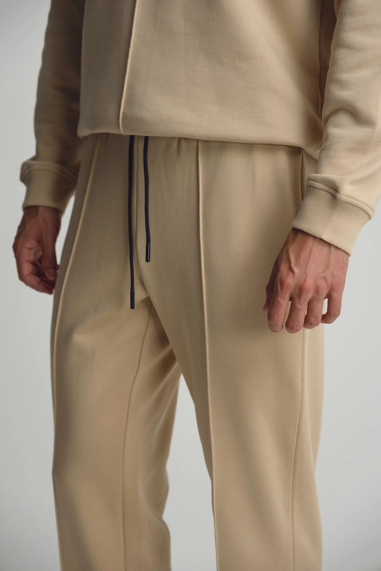 M-252-P-20-0703 Брюки спортивные The Hills Бежевый