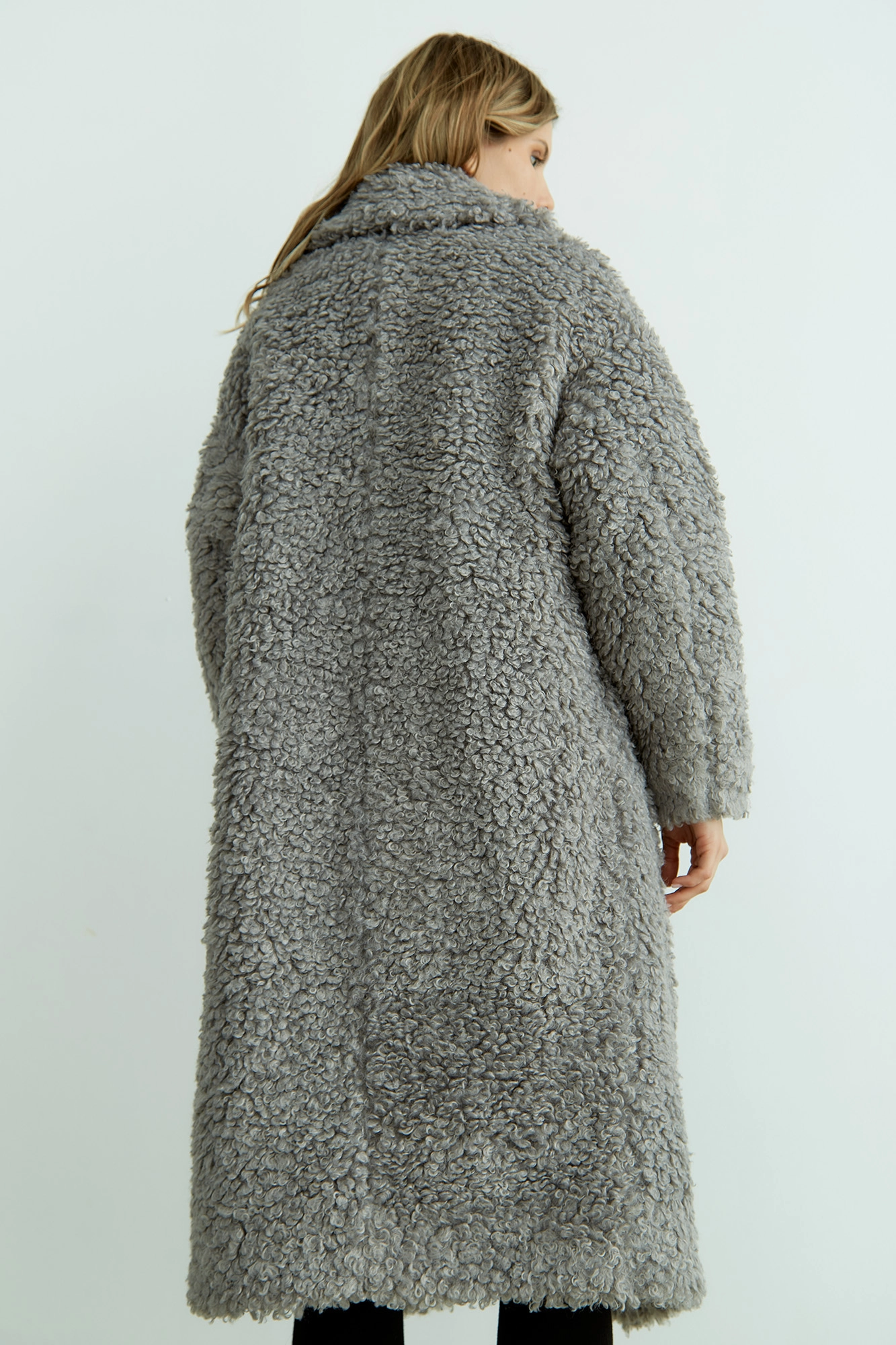 W-232-ZM-995УР шуба the hills 