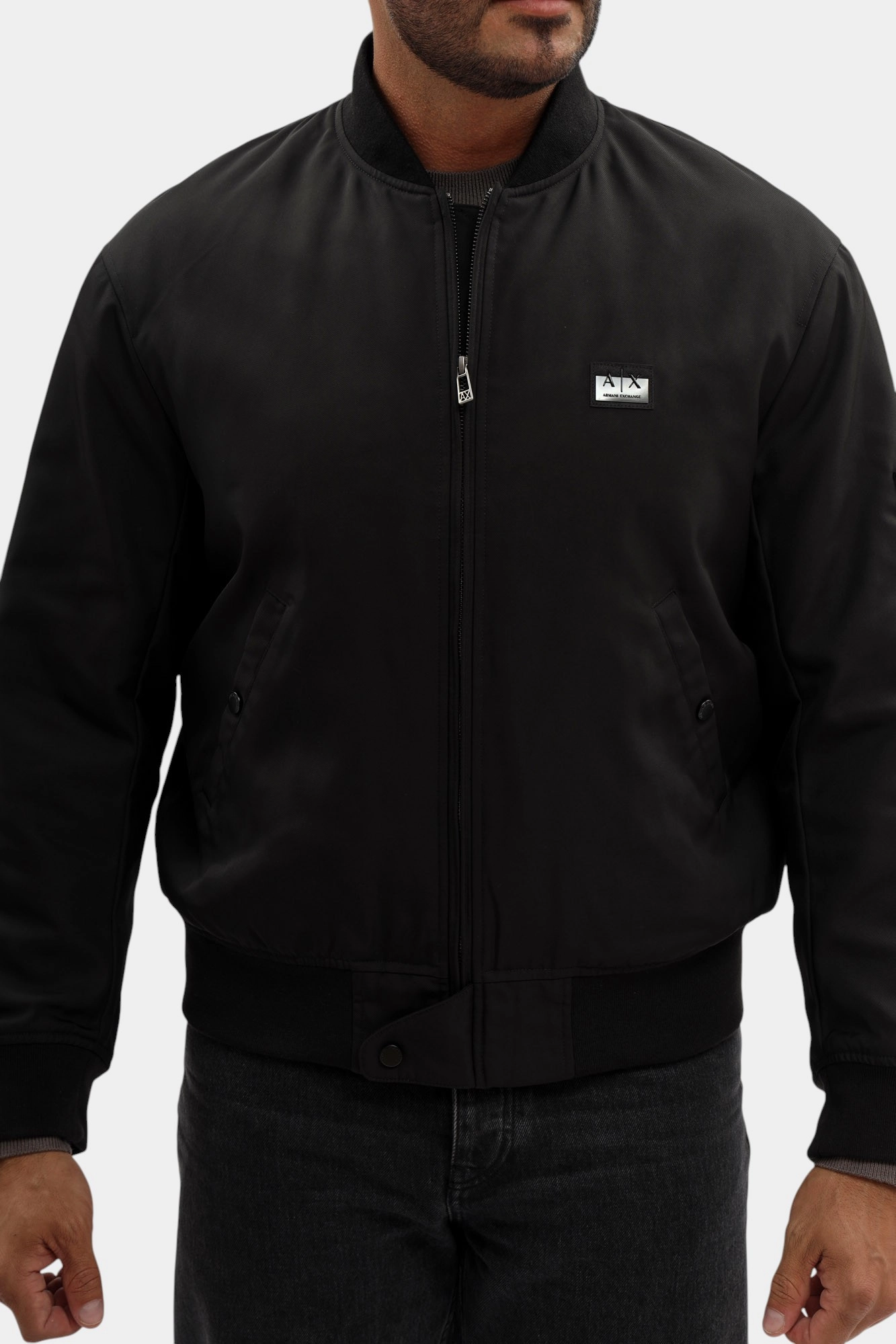 XM001137_AF16672 Бомбер Armani Exchange Черный