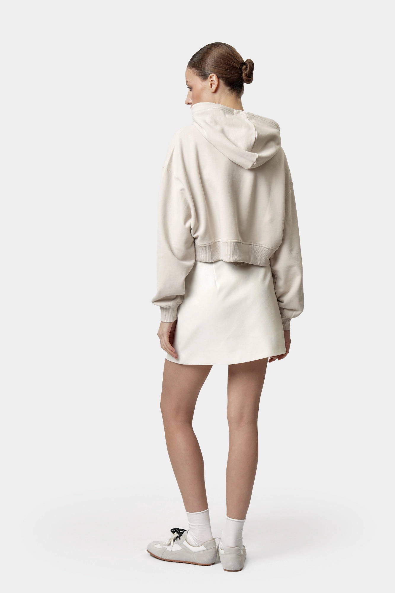 J20J224746 худи calvin klein jeans 