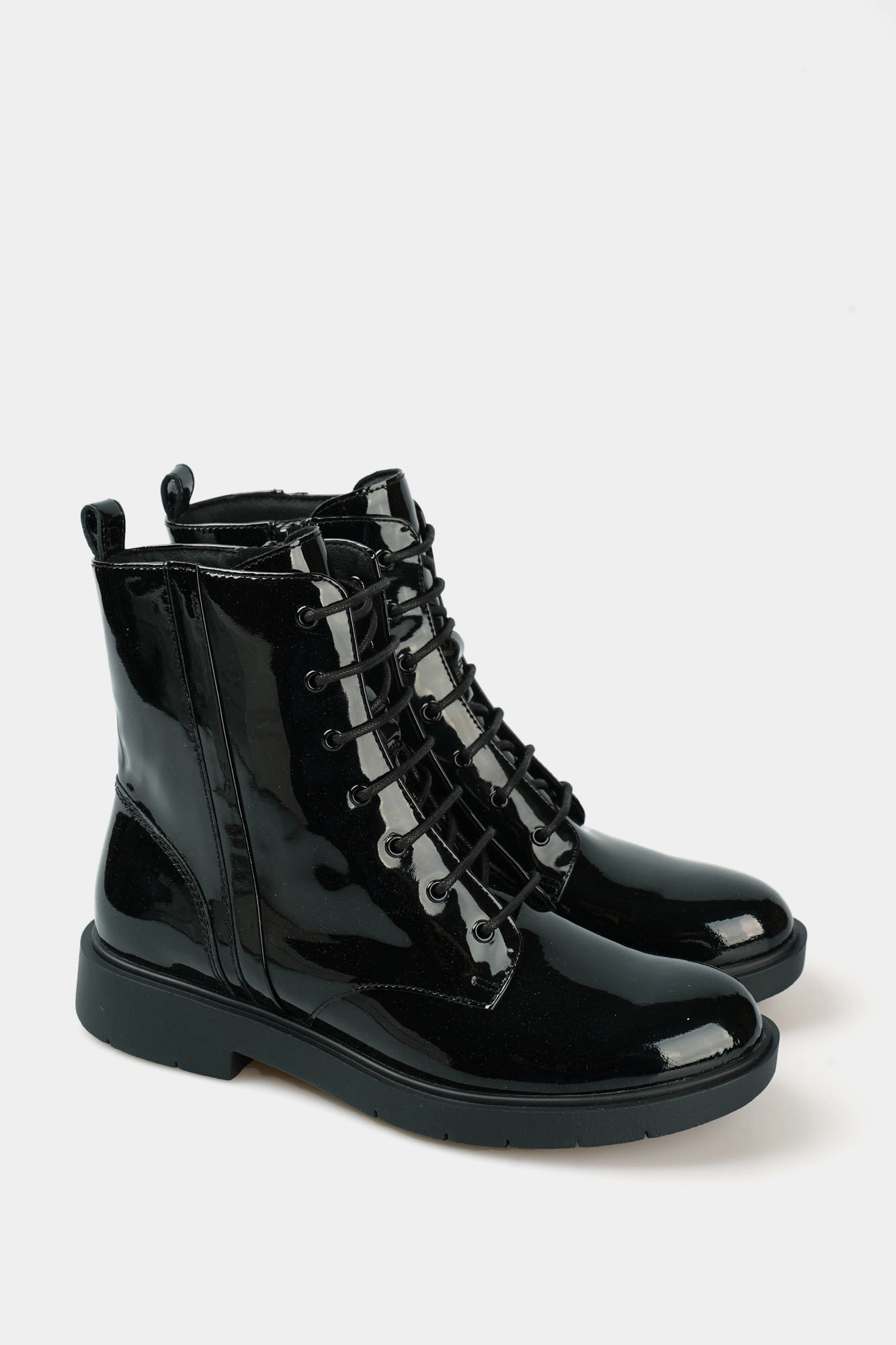 D36QRA00066 Ботинки Geox Черный